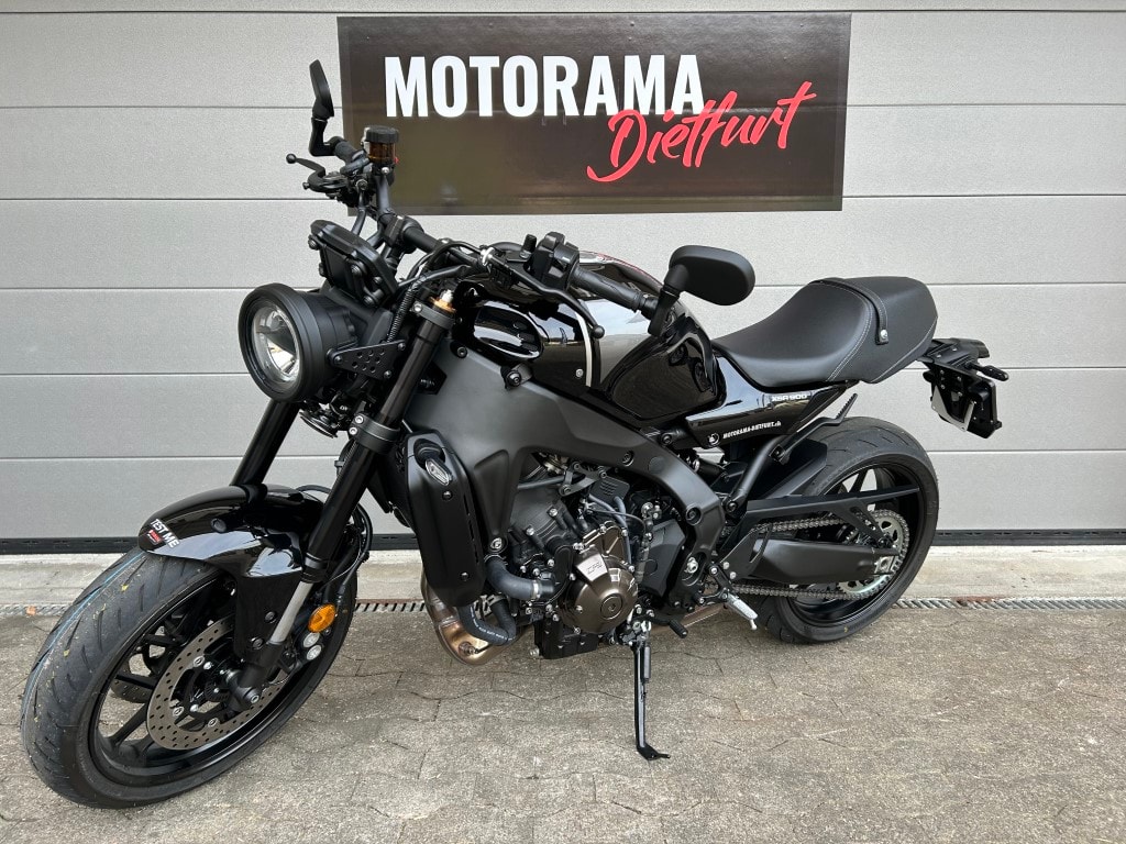 YAMAHA XSR 900-showroom-element-3