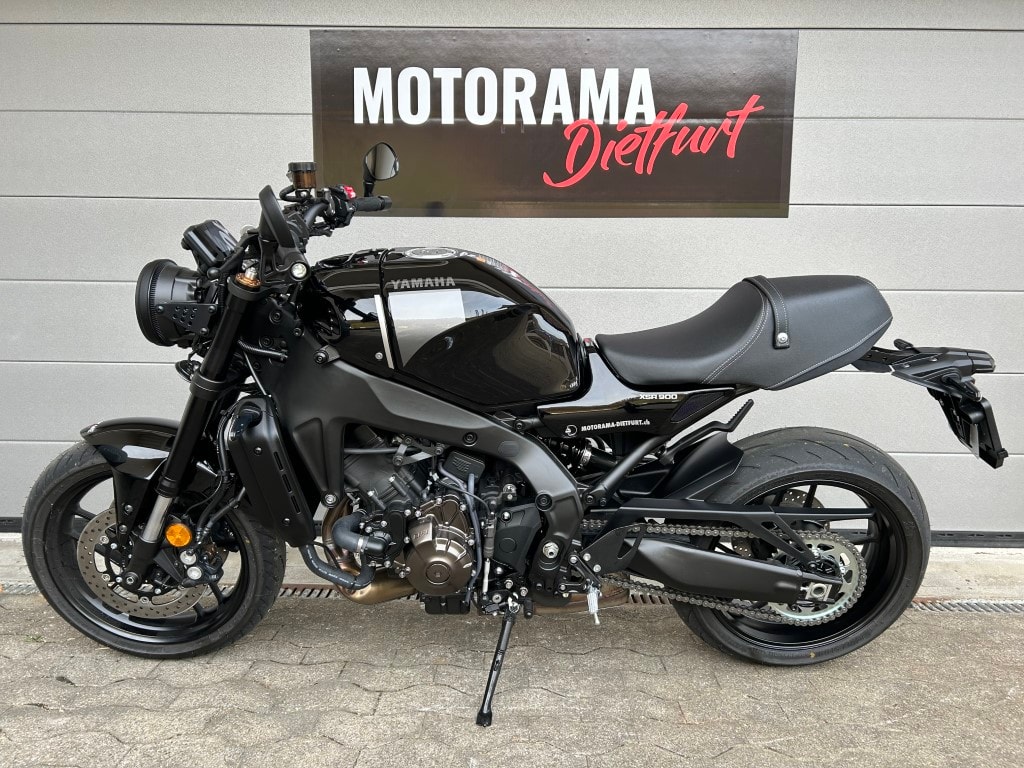 YAMAHA XSR 900-showroom-element-2