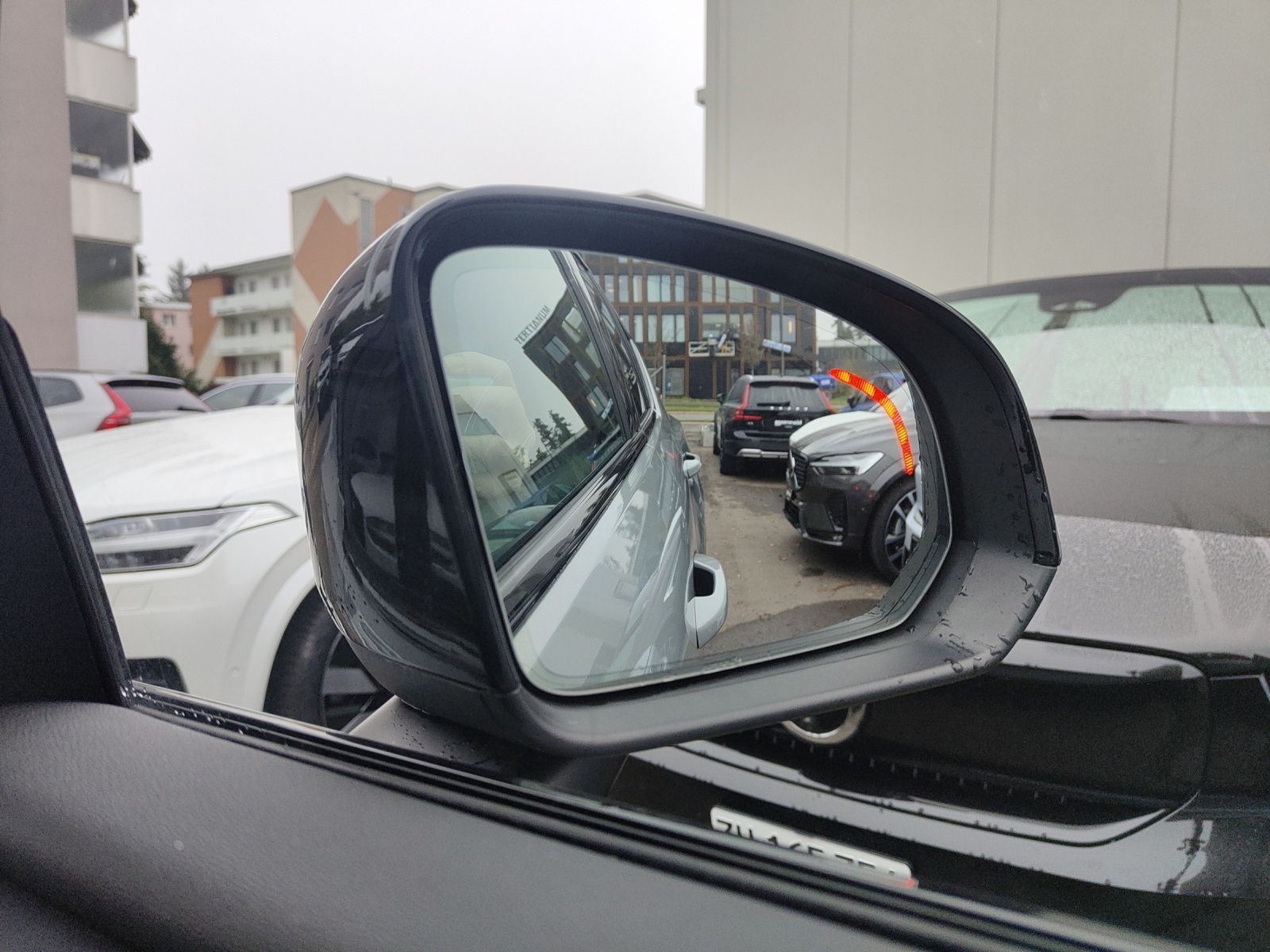 VOLVO XC40 E80 Twin Plus AWD-image-11
