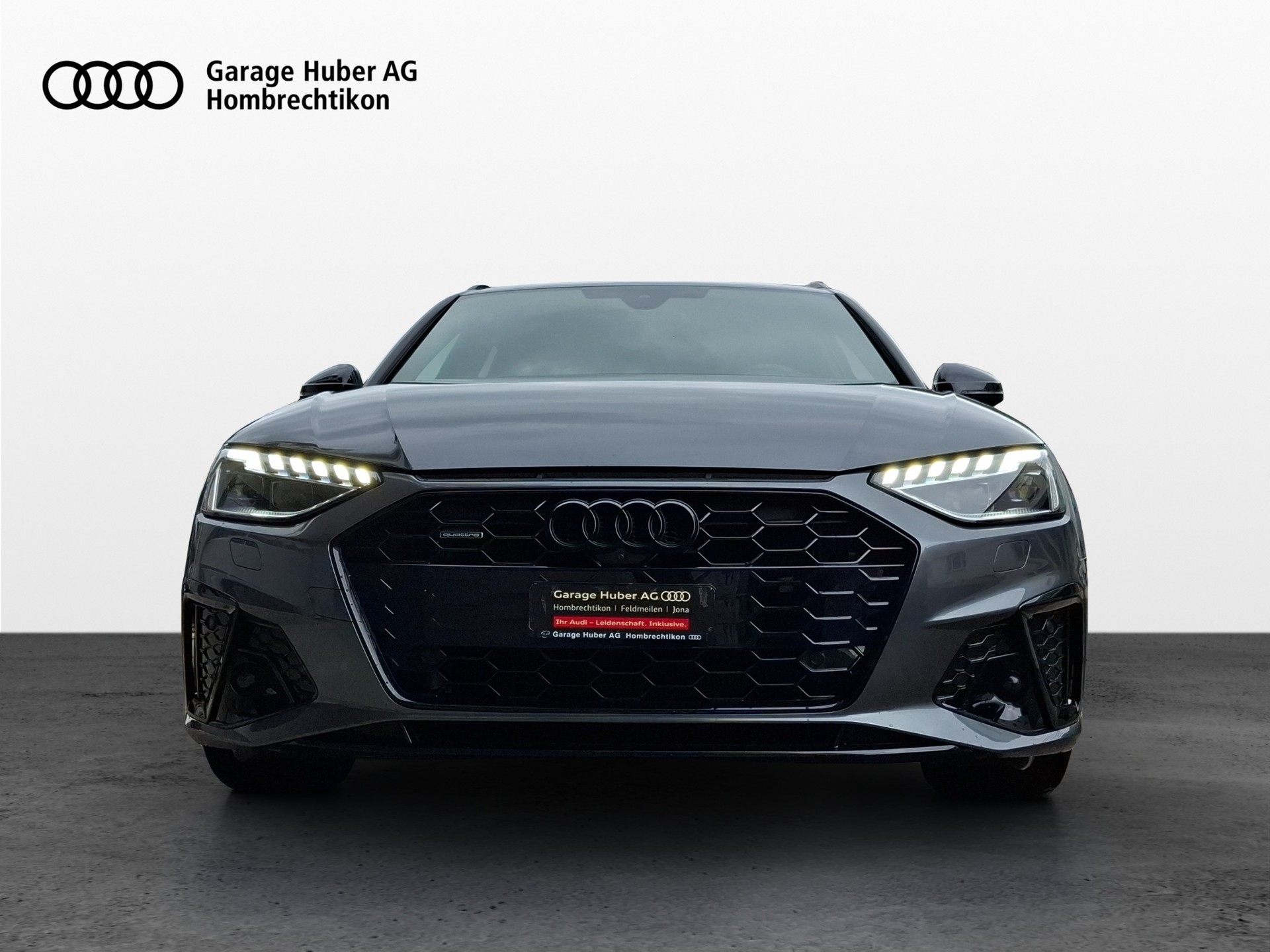 AUDI A4 Avant 40 TDI S line Attraction quattro S-tronic-image-1