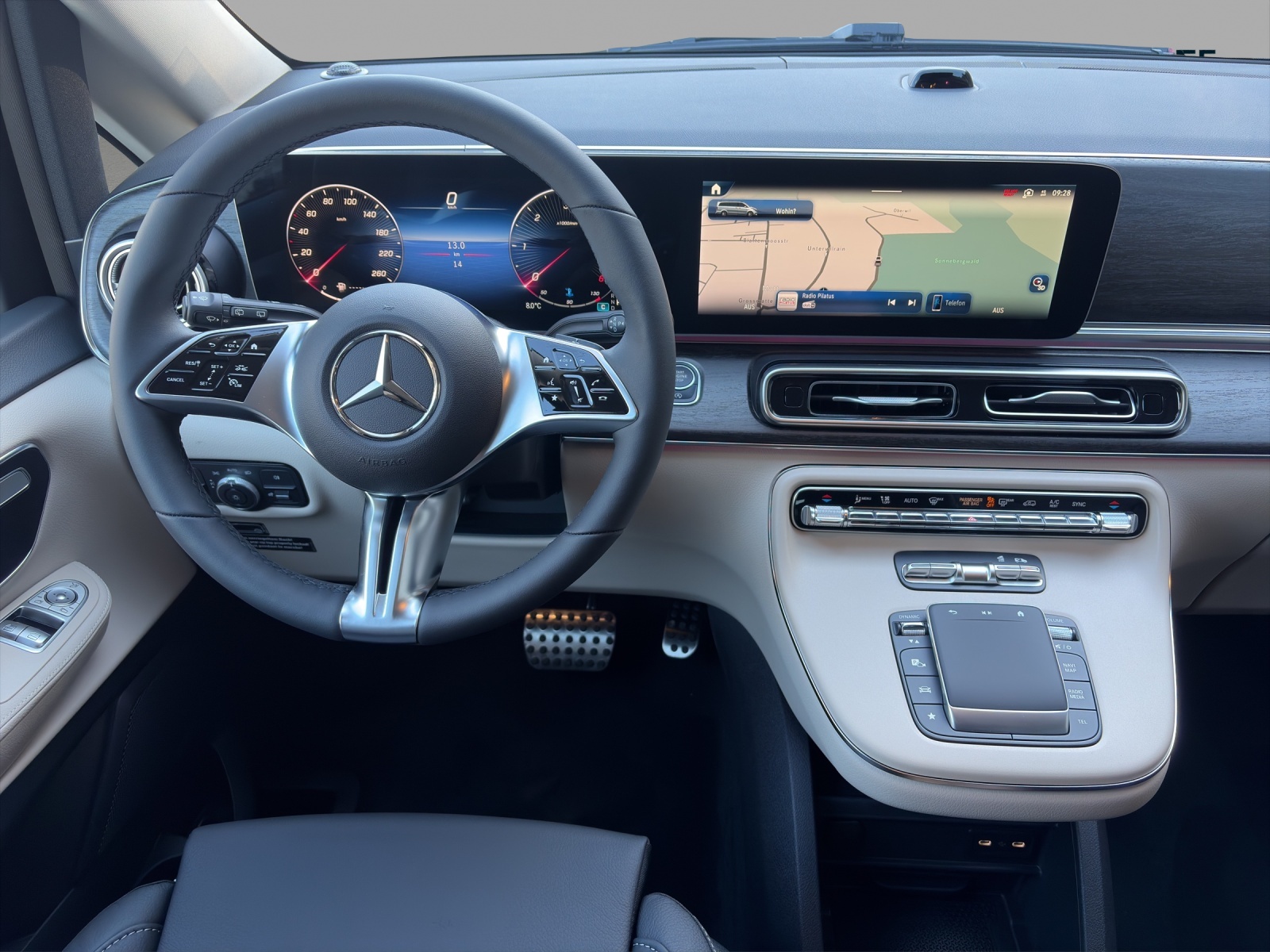 MERCEDES-BENZ Marco Polo 300 d 4M Automat-image-8