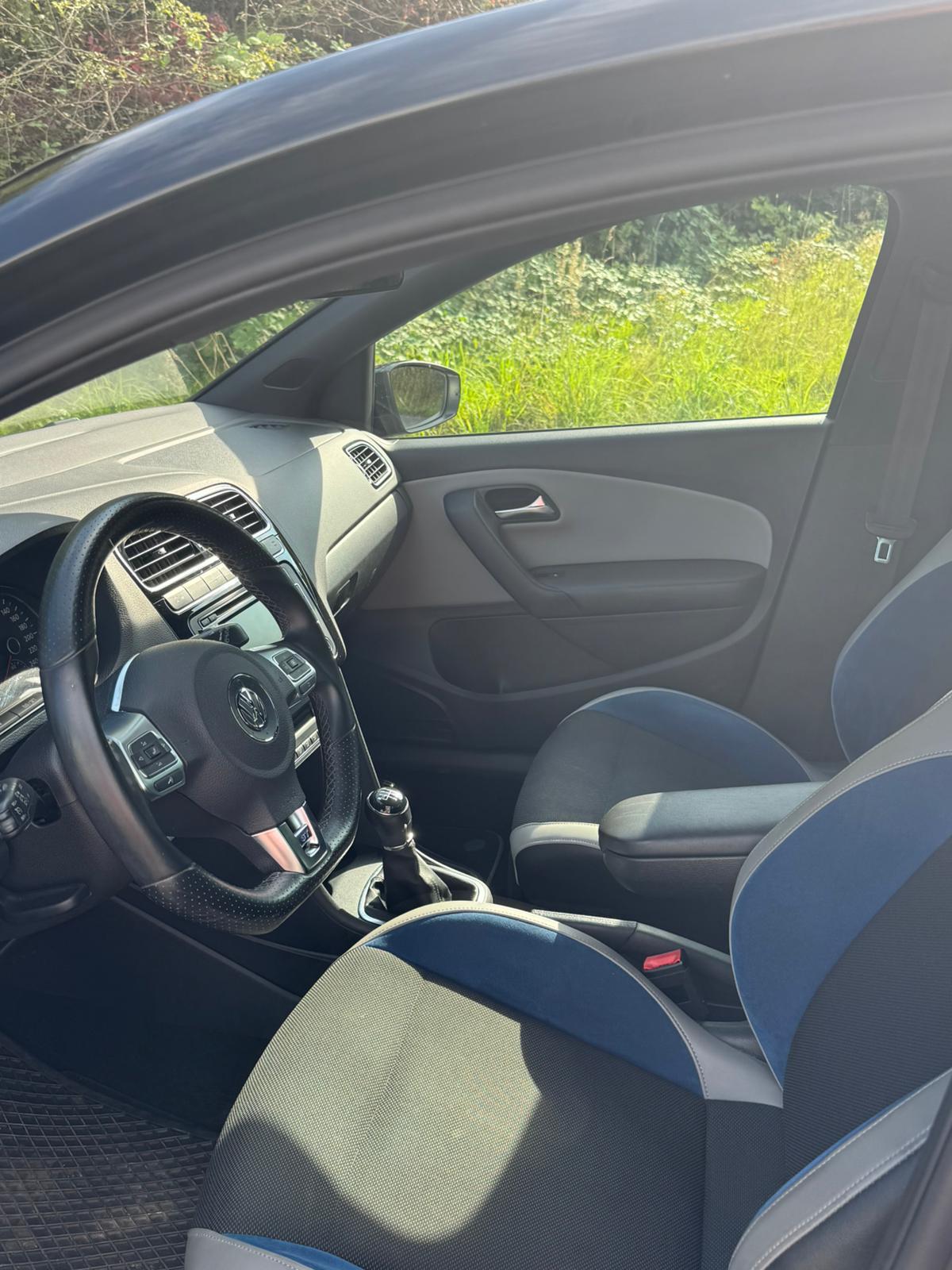 VW Polo 1.4 TSI BlueGT-image-4