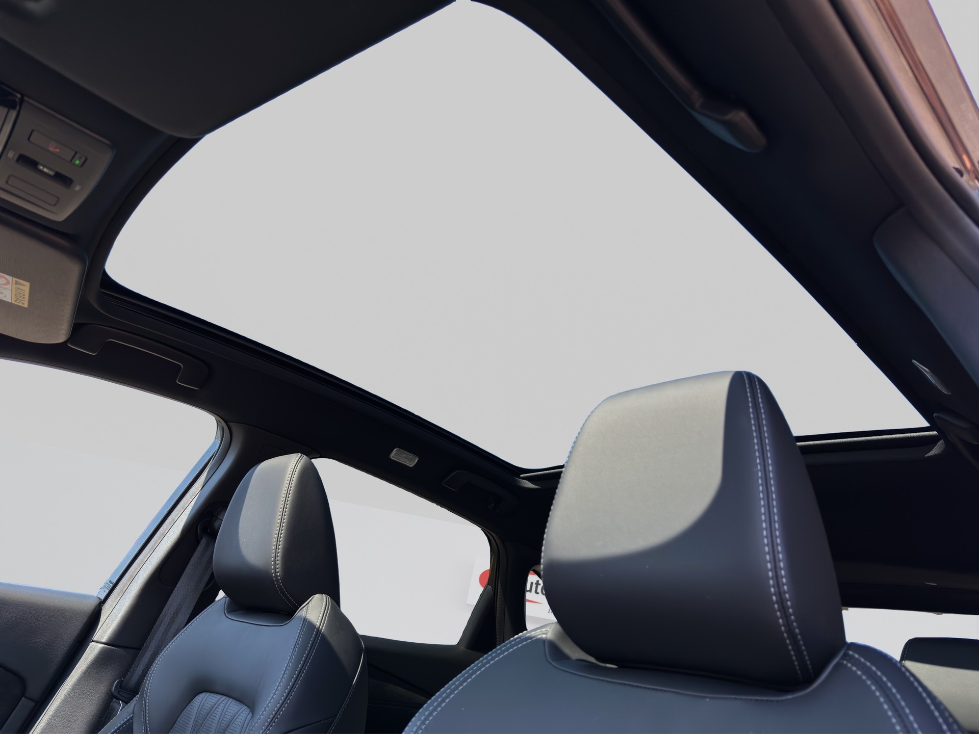 NISSAN Qashqai 1.3 DIG-T MHEV Tekna+ Xtronic-image-10