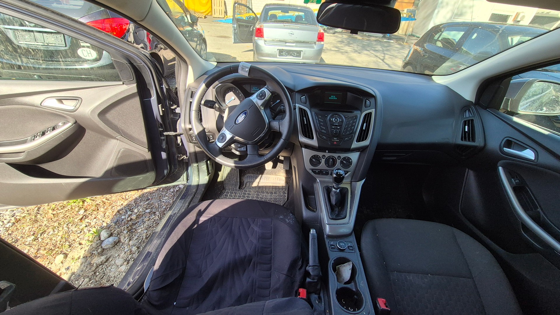 FORD Focus 1.0 SCTi Trend-image-8