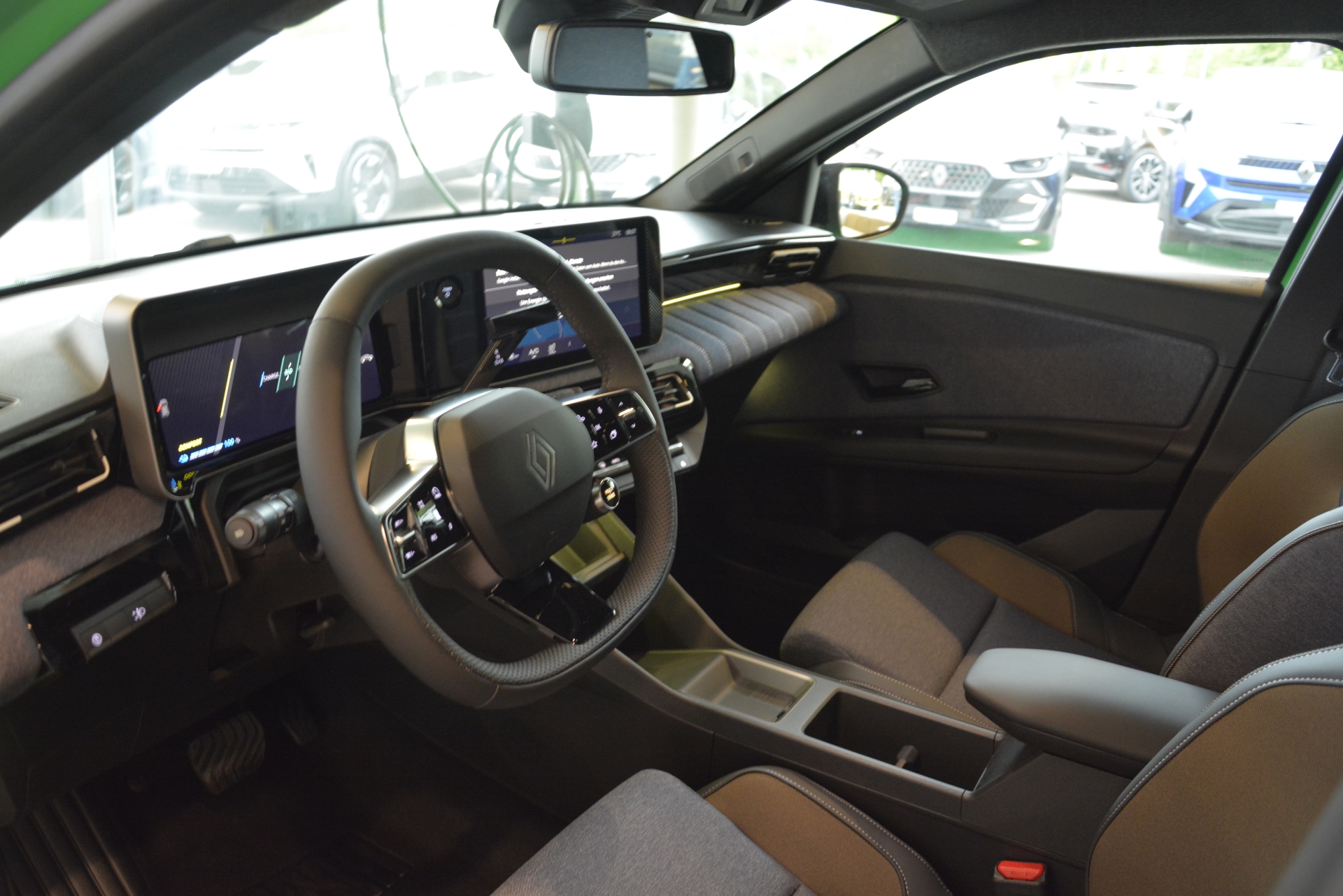 RENAULT R5 E-TECH ELECTRIC techno 150PS Comfort Range-image-3