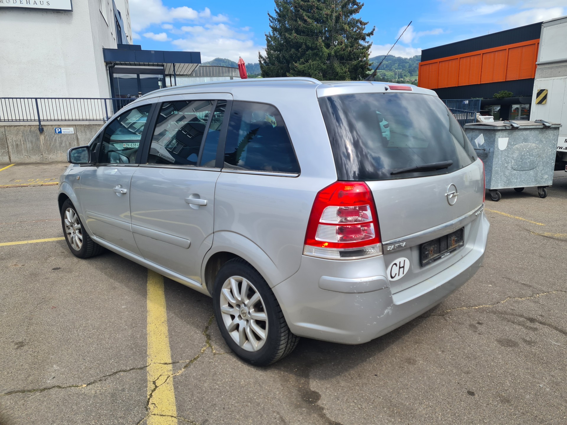 OPEL Zafira 1.6i 16V Turbo CNG Enjoy-image-4