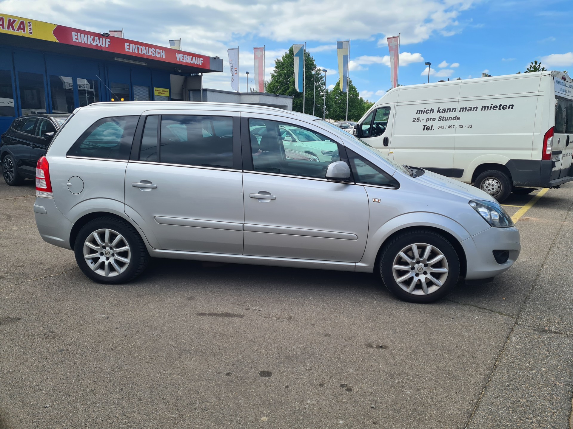 OPEL Zafira 1.6i 16V Turbo CNG Enjoy-image-1