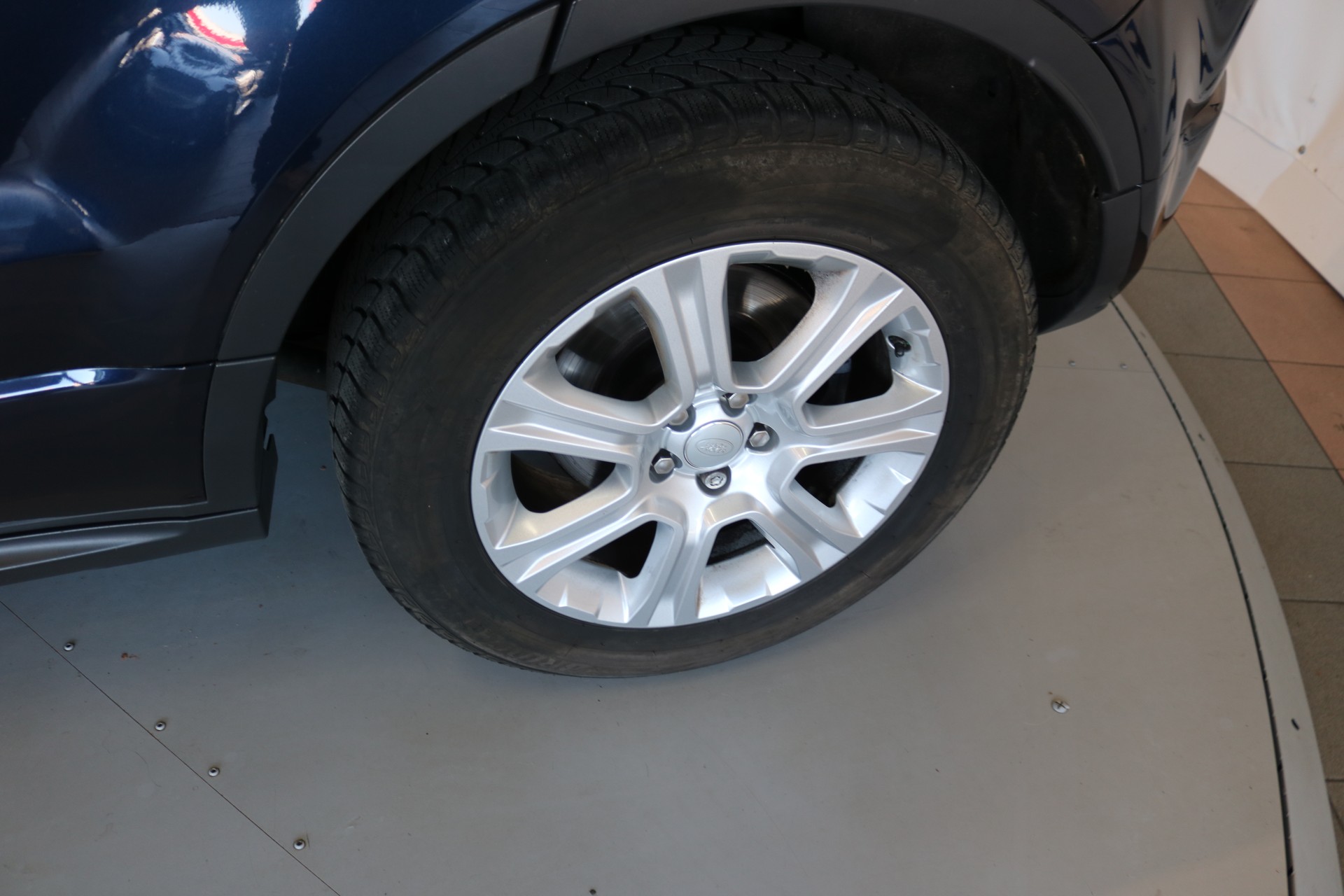 LAND ROVER Range Rover Evoque 2.0 TD4 HSE Dynamic AT9-image-33