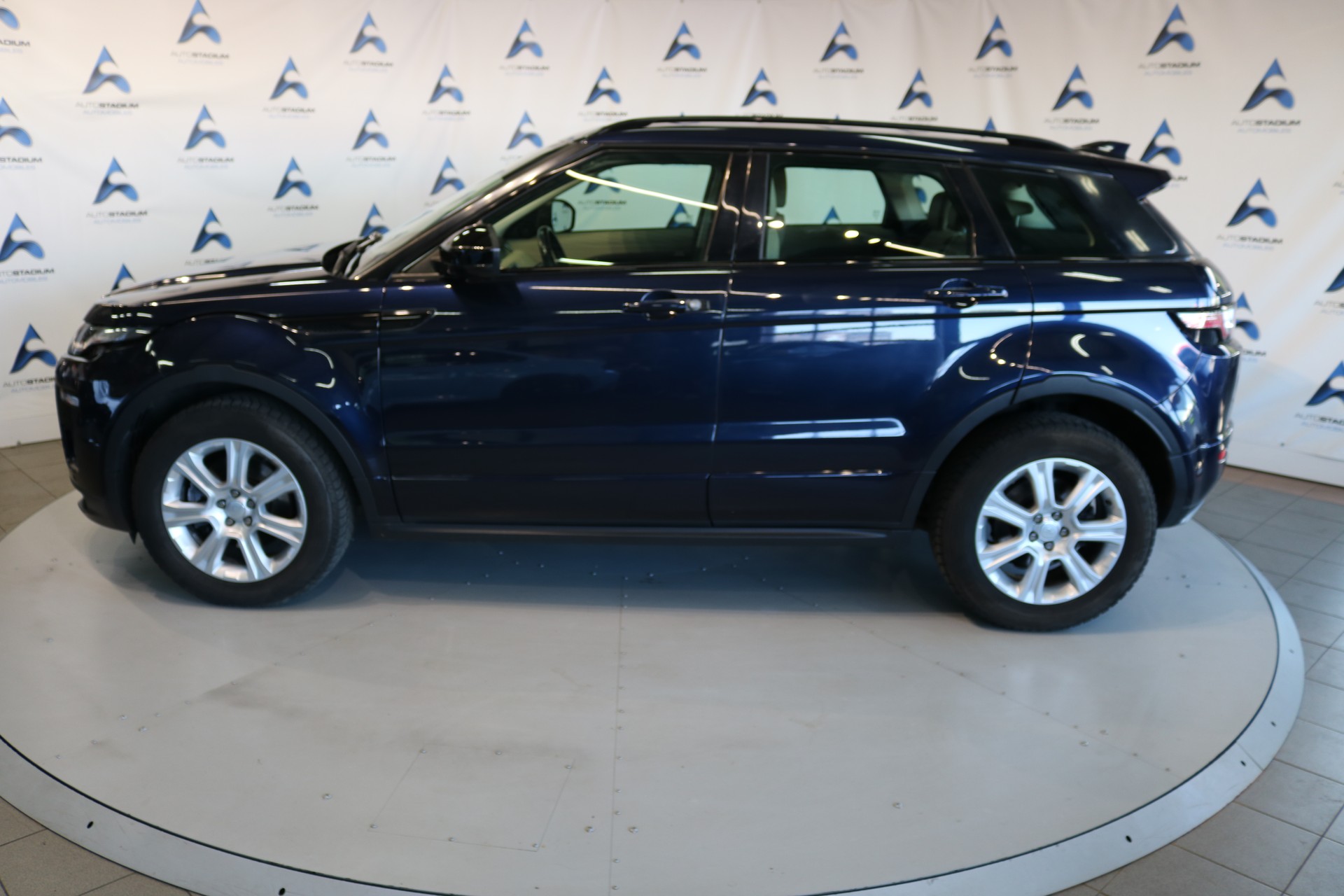 LAND ROVER Range Rover Evoque 2.0 TD4 HSE Dynamic AT9-image-16
