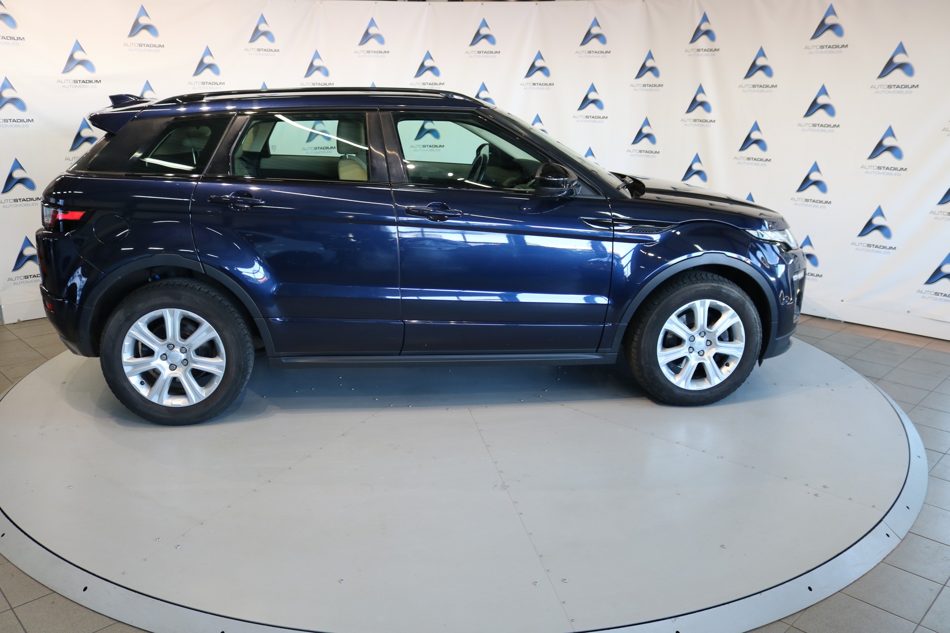 LAND ROVER Range Rover Evoque 2.0 TD4 HSE Dynamic AT9-image-26