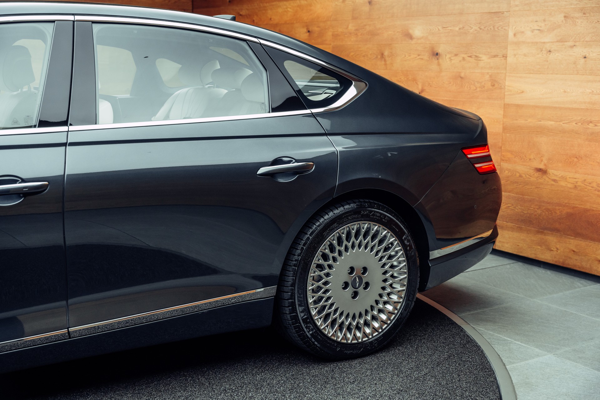 GENESIS G80 Electrificed Luxury 87,2kWh AWD-image-19