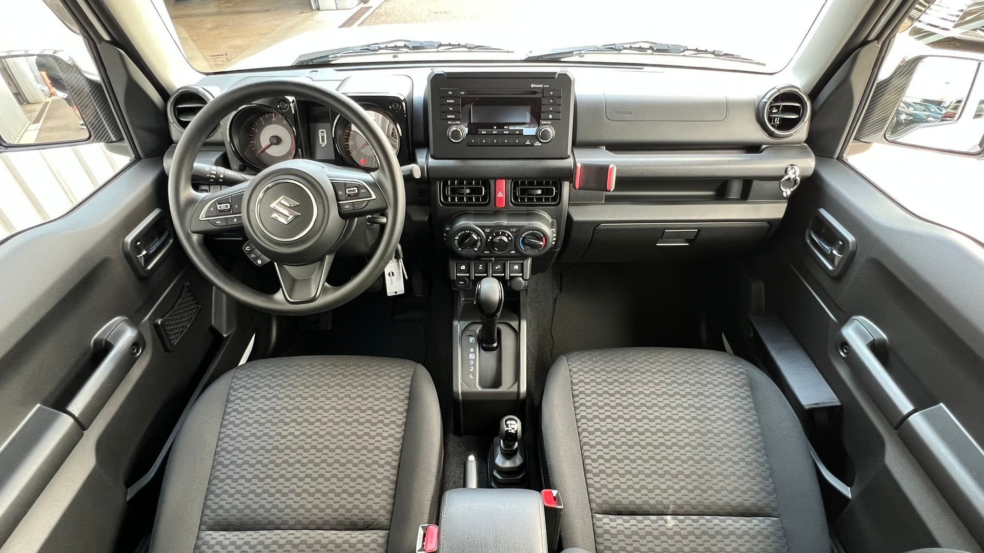 SUZUKI JIMNY 1.5 COMPACT TOP 4x4 AUTOMAT l 102 PS-image-20