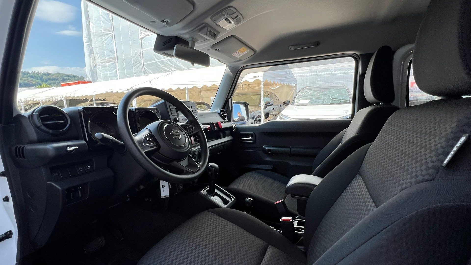 SUZUKI JIMNY 1.5 COMPACT TOP 4x4 AUTOMAT l 102 PS-image-24