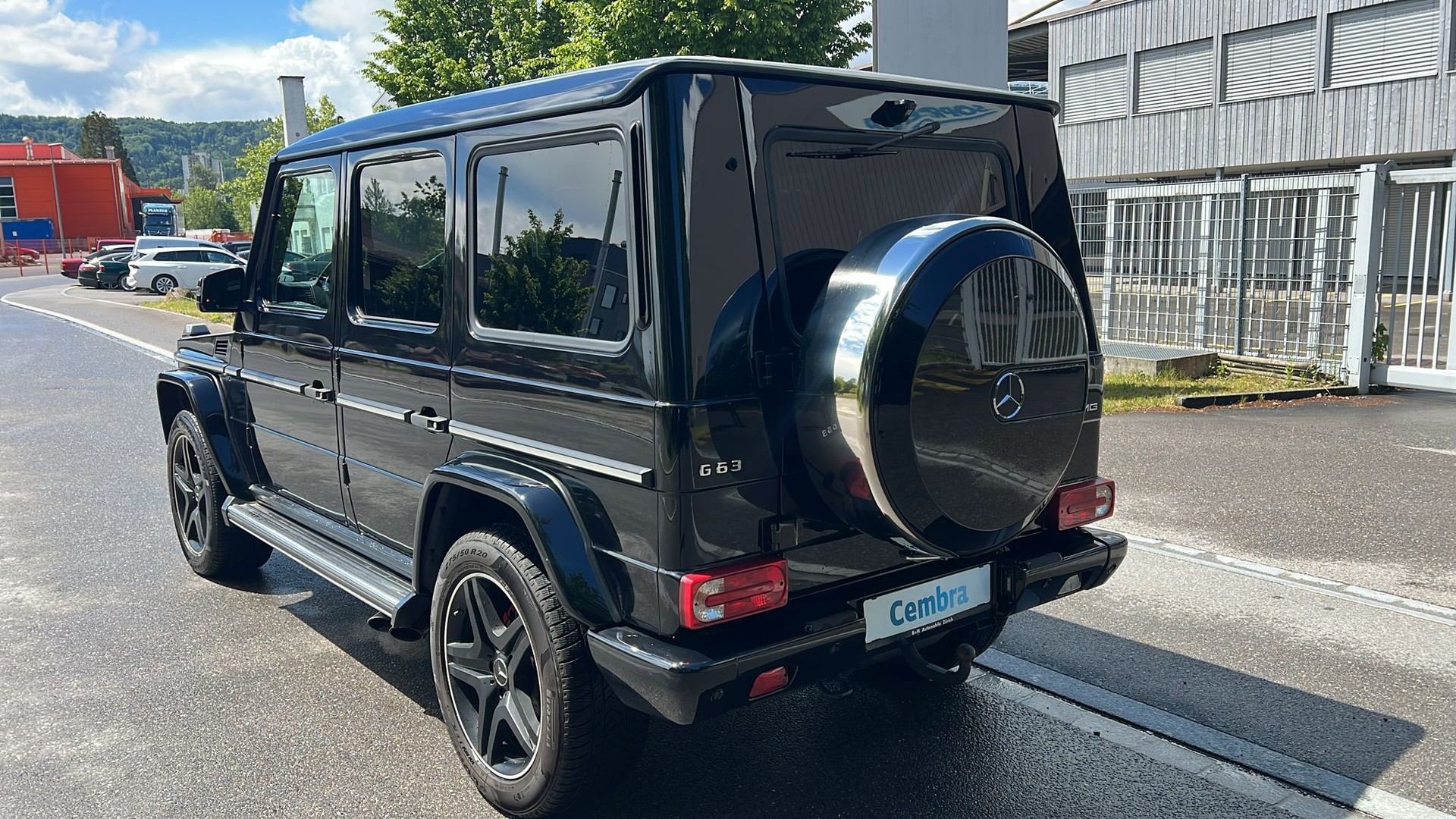 MERCEDES-BENZ G 63 AMG Automatic-image-5