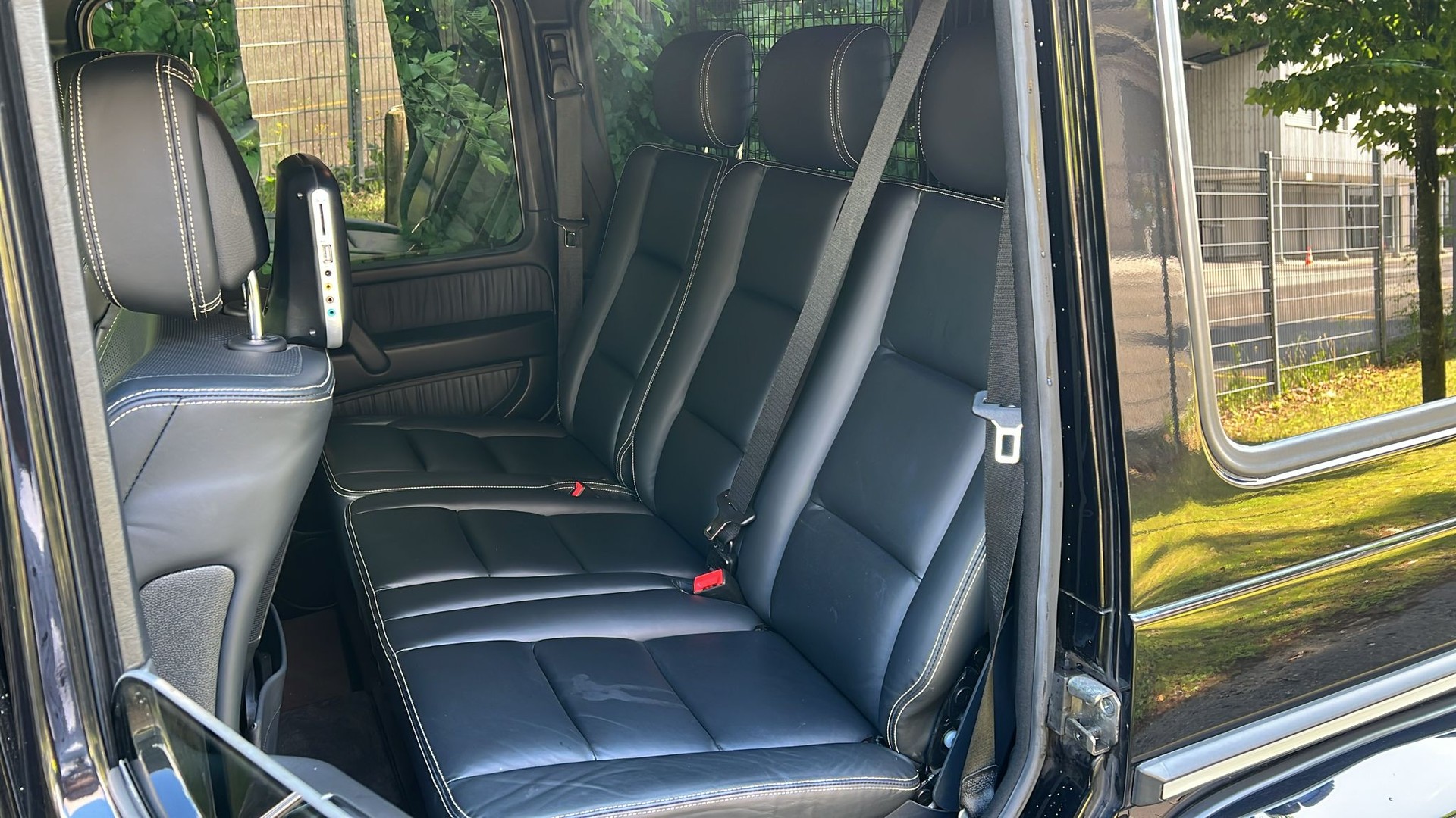 MERCEDES-BENZ G 63 AMG Automatic-image-20