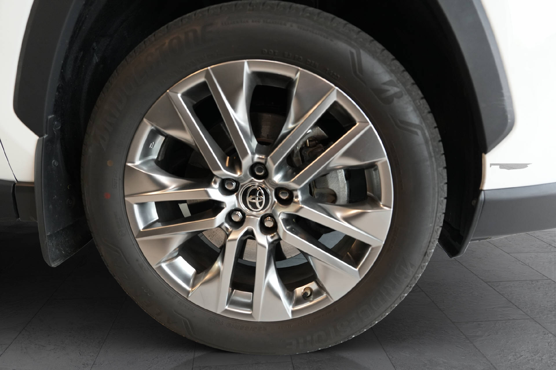 TOYOTA RAV-4 2.5 HEV Premium-image-5