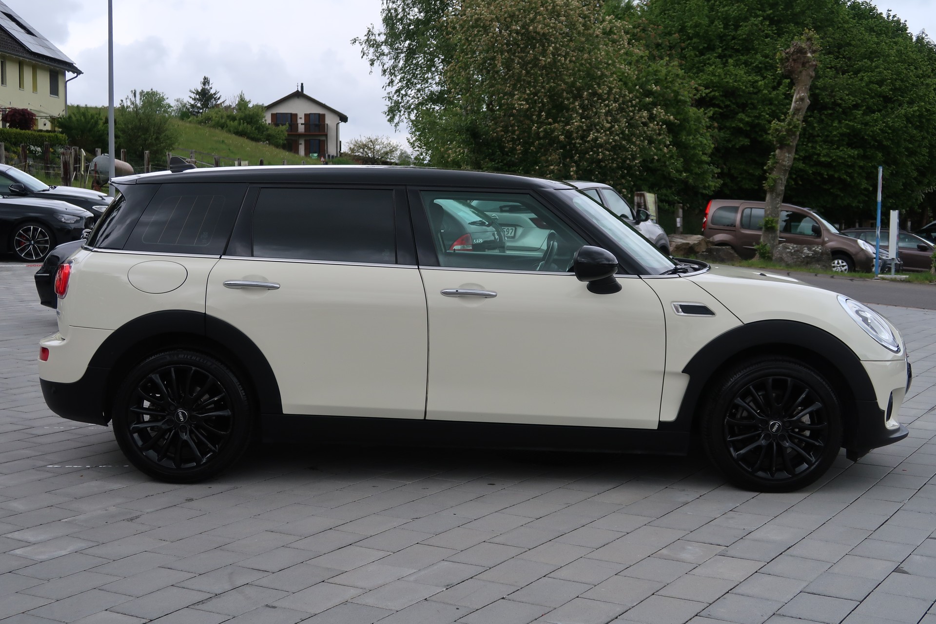 MINI Clubman Cooper Steptronic-showroom-element-3