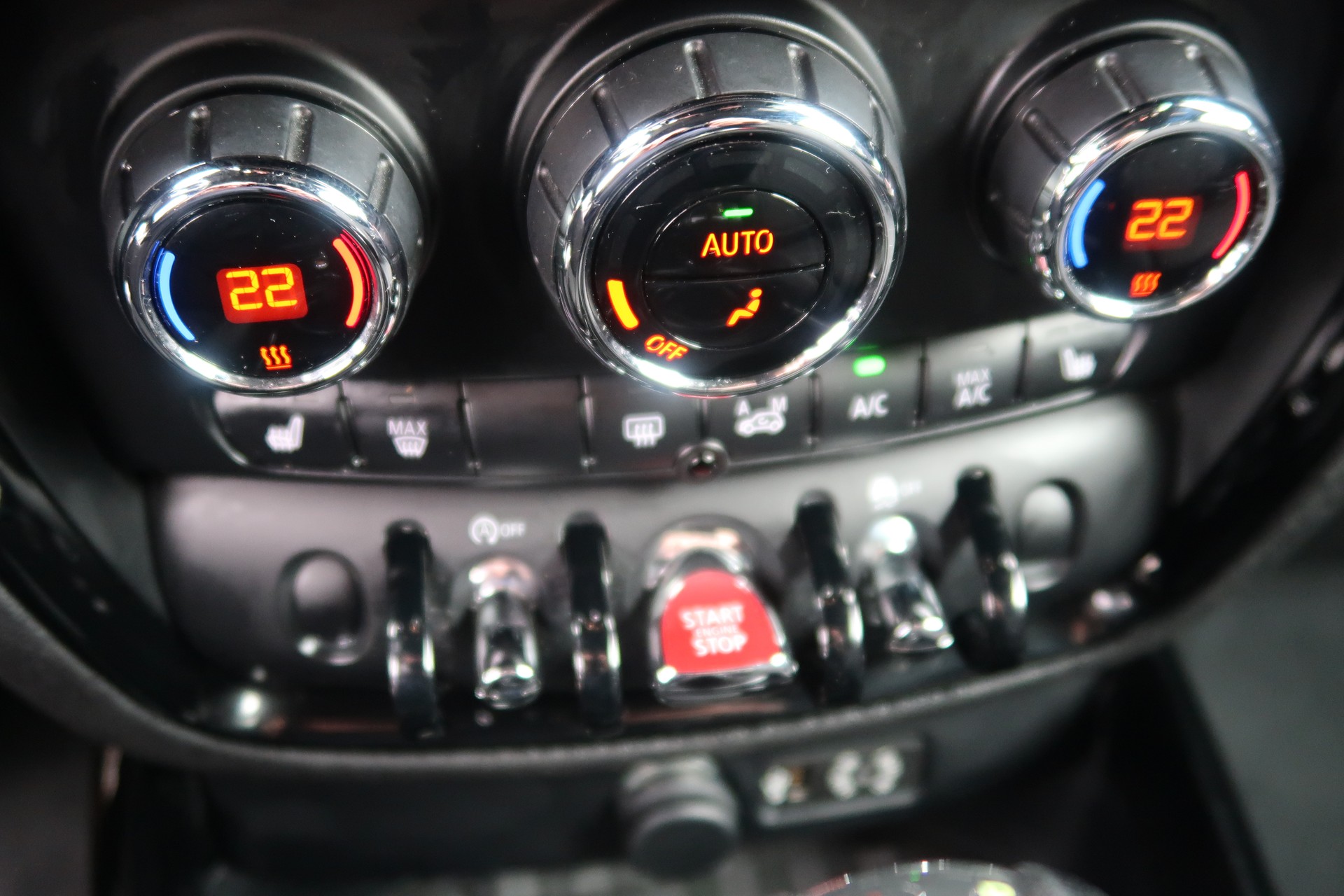 MINI Clubman Cooper Steptronic-image-11