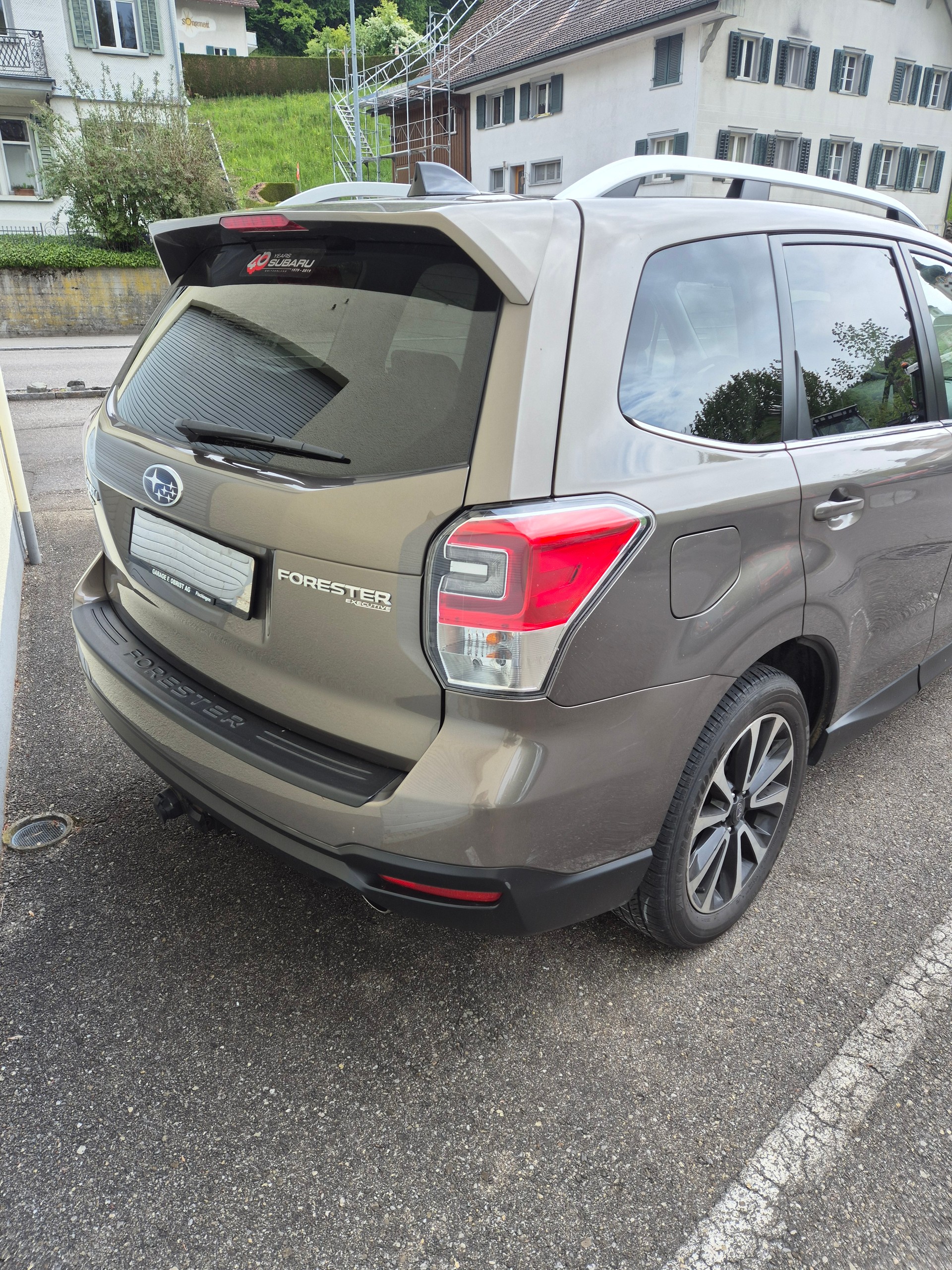 SUBARU Forester 2.0i Executive Lineartronic-image-4