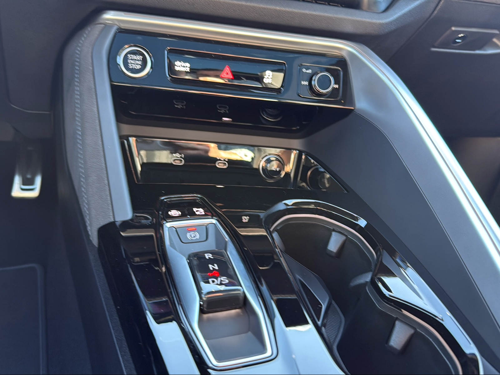 AUDI Q5 TDI quattro 150 kW S-tronic-image-11