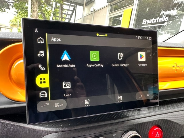 RENAULT Twingo E-Tech 27kWh Techno-image-28