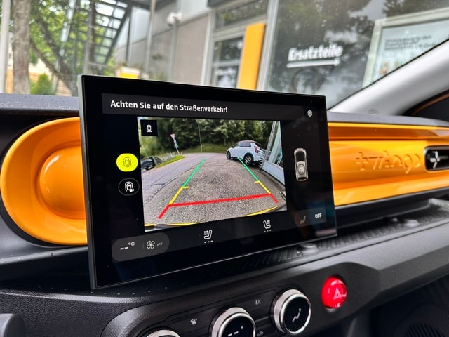RENAULT Twingo E-Tech 27kWh Techno-image-31