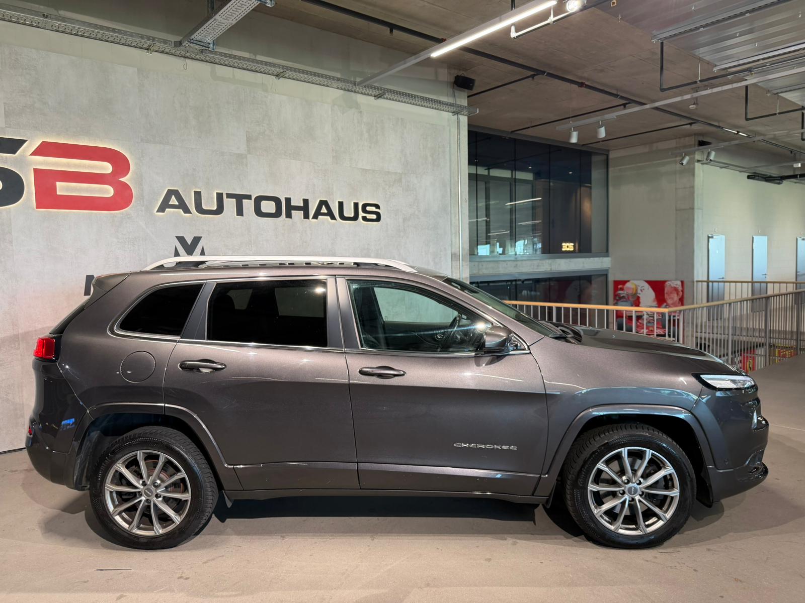 JEEP Cherokee 2.2TD Overland AWD 9ATX-image-5