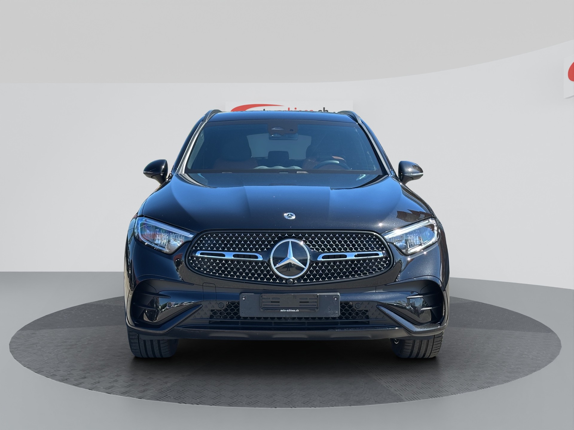 MERCEDES-BENZ GLC 200 4Matic AMG Night 9G-Tronic-showroom-element-1