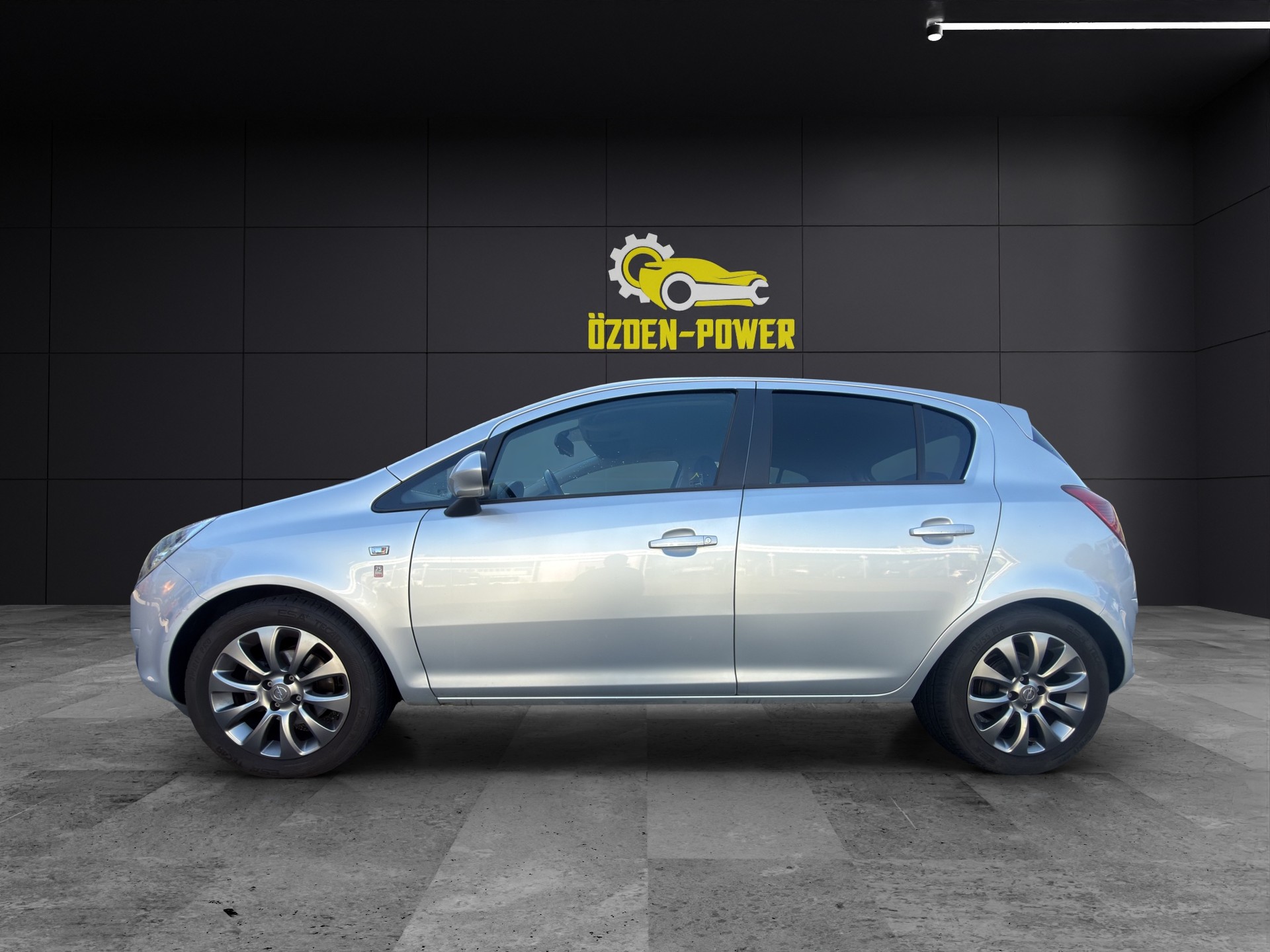 OPEL Corsa 1.4 TP Anniversary-image-6