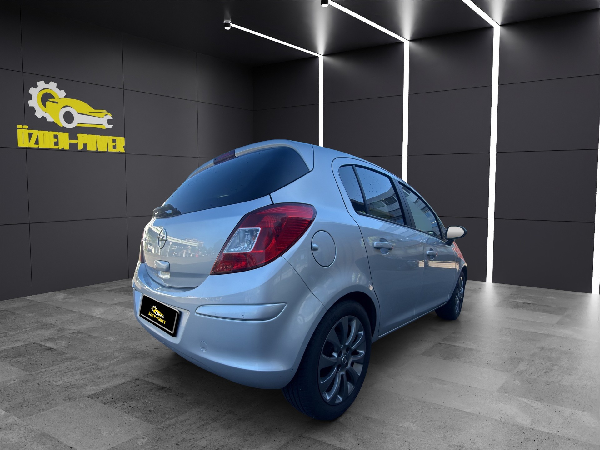 OPEL Corsa 1.4 TP Anniversary-image-4
