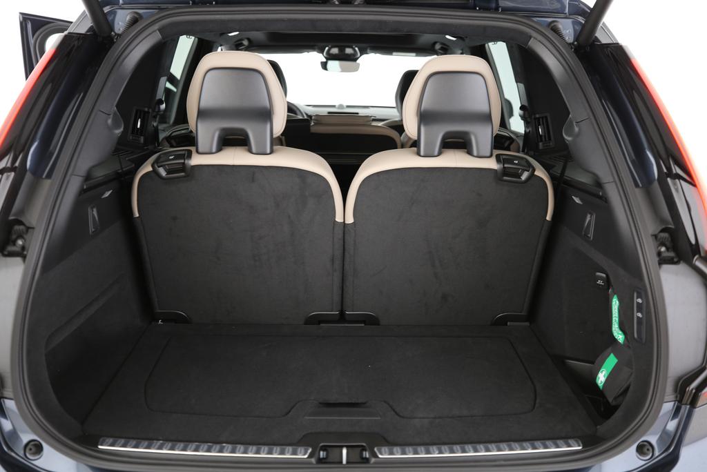 VOLVO XC90 2.0 T8 TE Ultra Dark eAWD-image-13