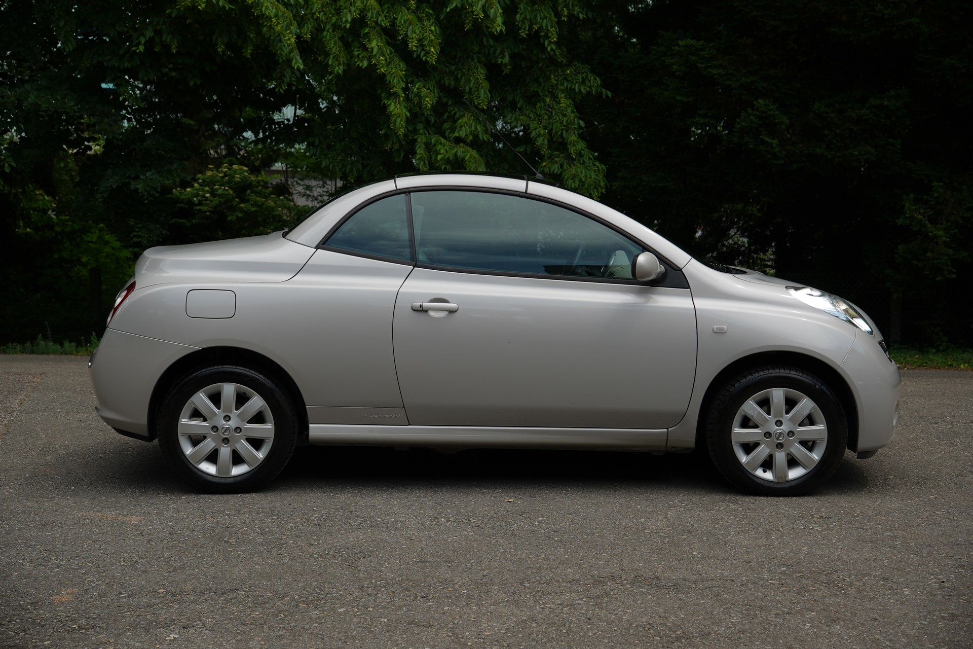 NISSAN Micra C+C 1.6 tekna-showroom-element-1