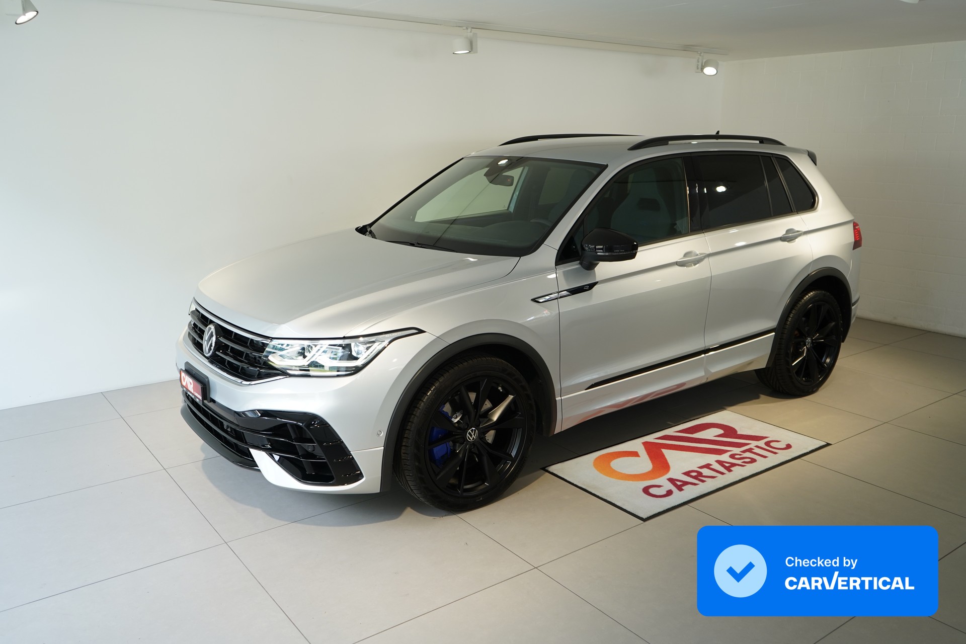 VW Tiguan 2.0 TSI R DSG-image-0
