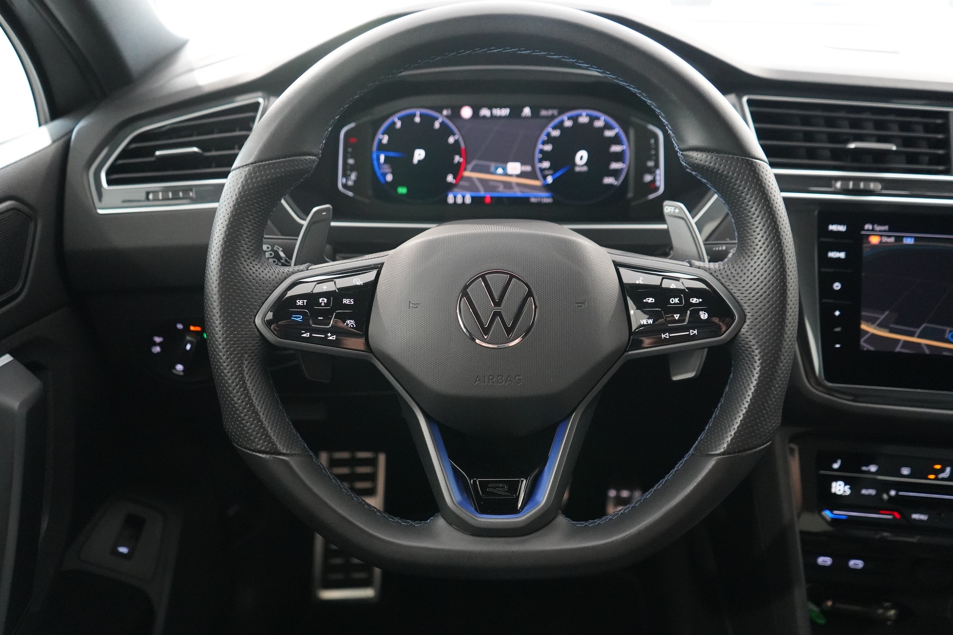 VW Tiguan 2.0 TSI R DSG-image-6