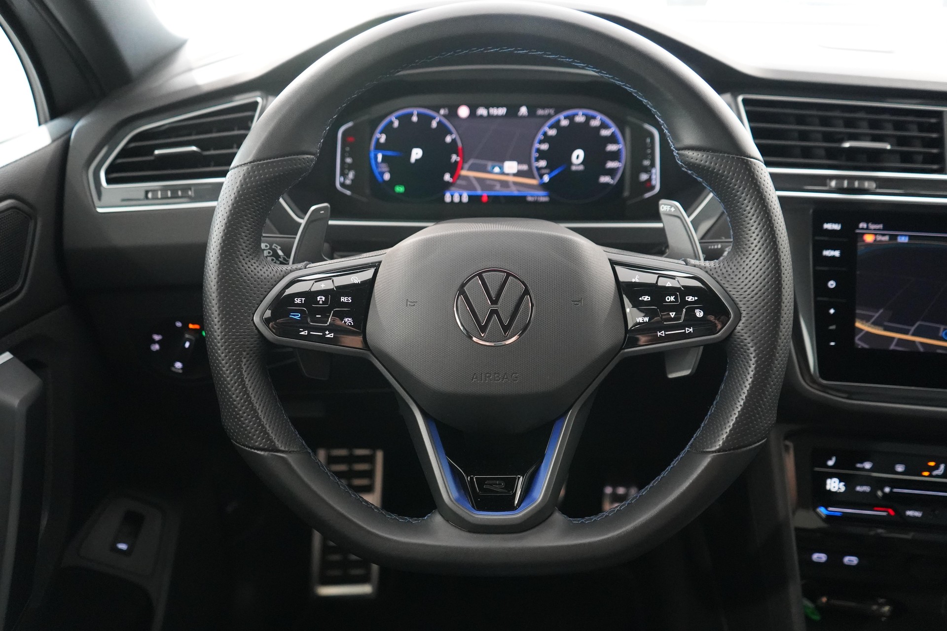 VW Tiguan 2.0 TSI R DSG-image-8