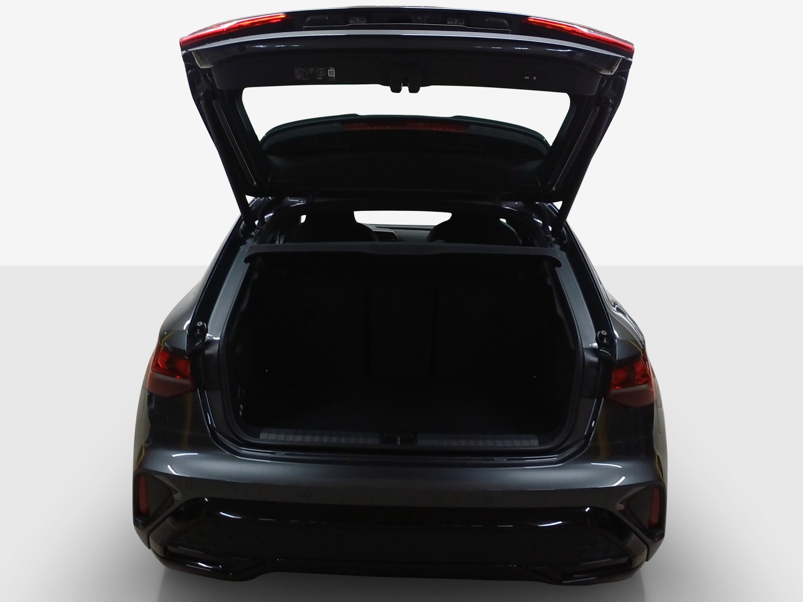 AUDI A3 Sportback TFSI 110 kW S line S tronic-image-12
