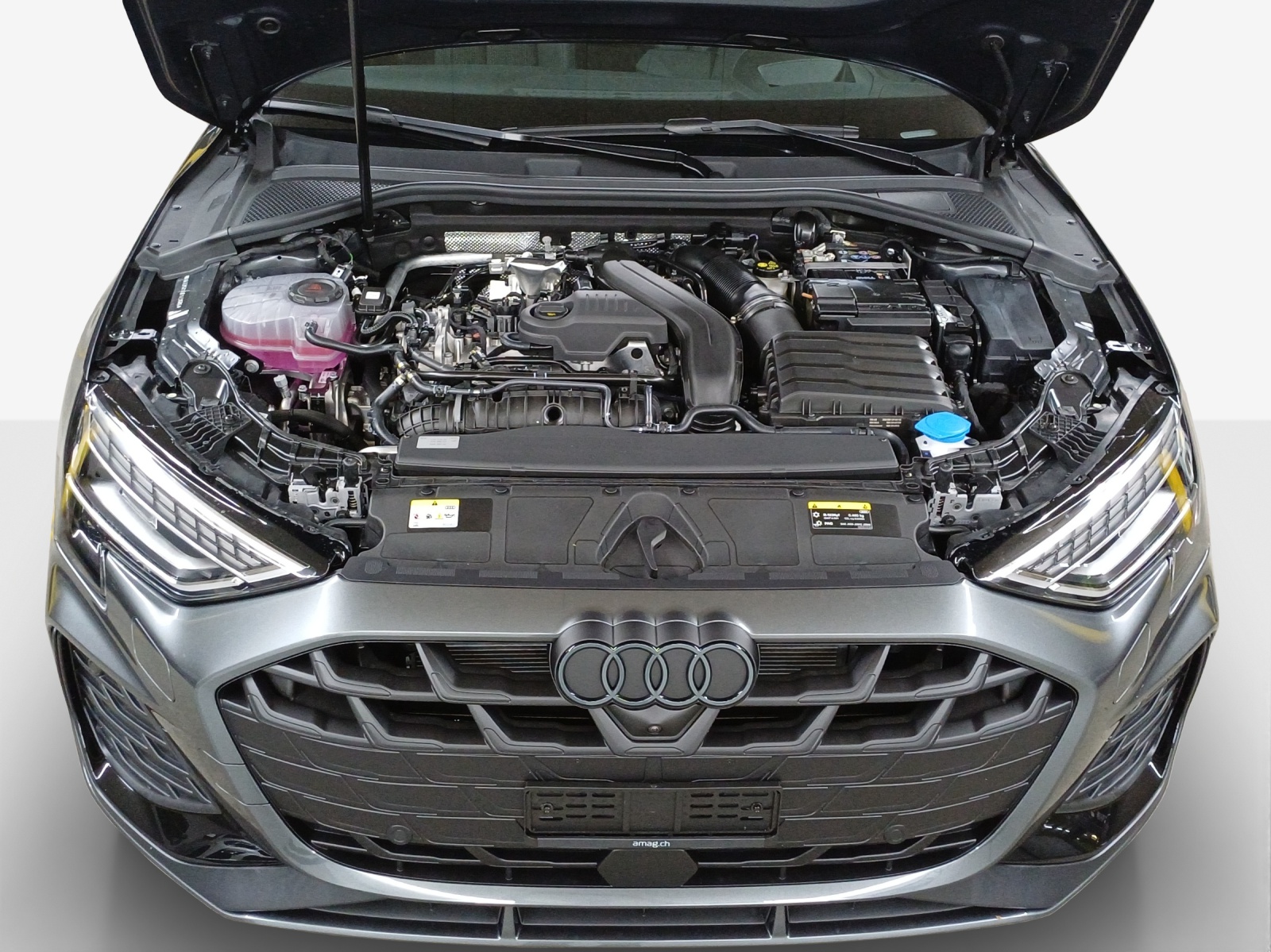 AUDI A3 Sportback TFSI 110 kW S line S tronic-image-14