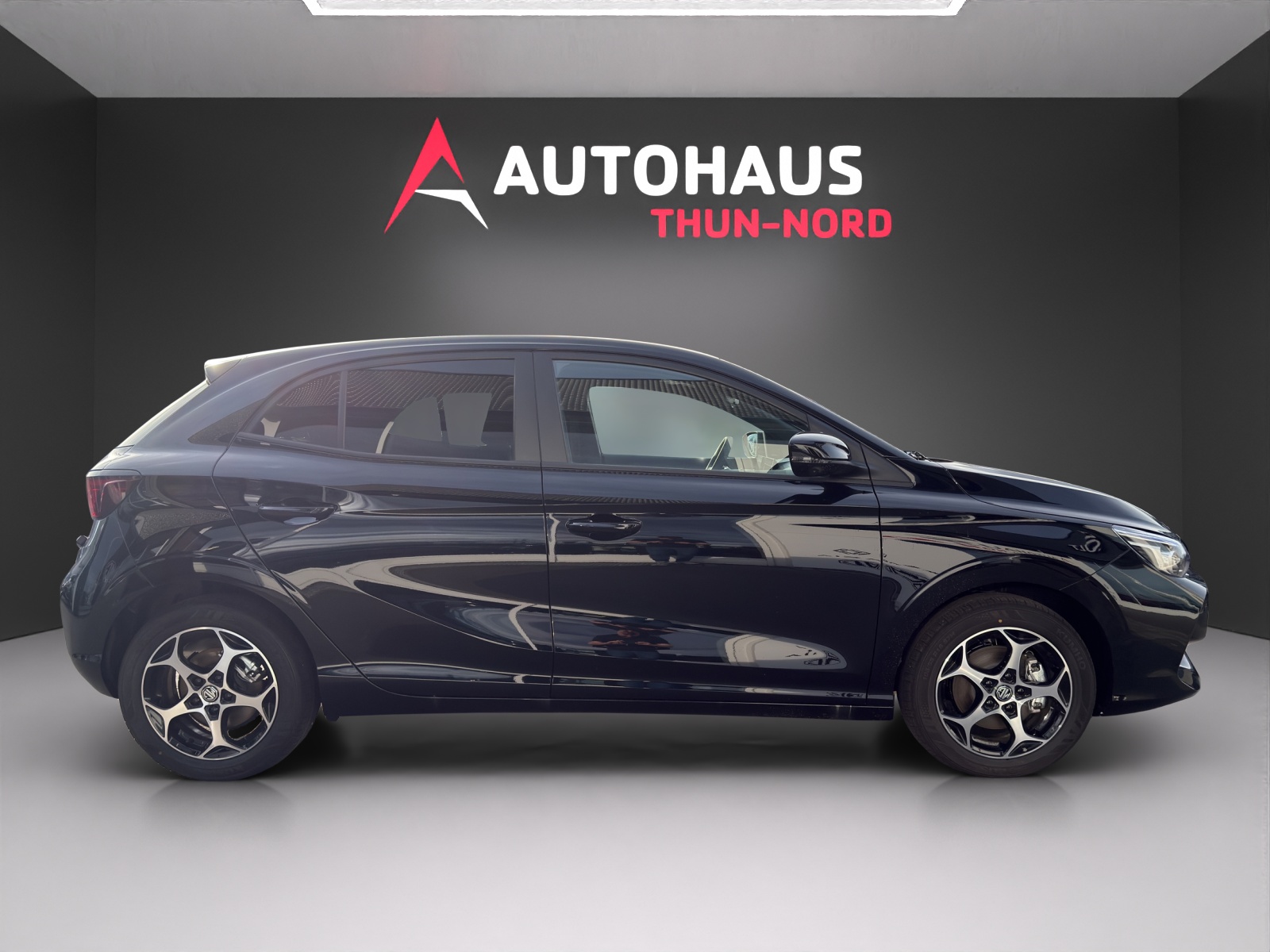 MG 3 1.5 Hybrid Luxury-image-5