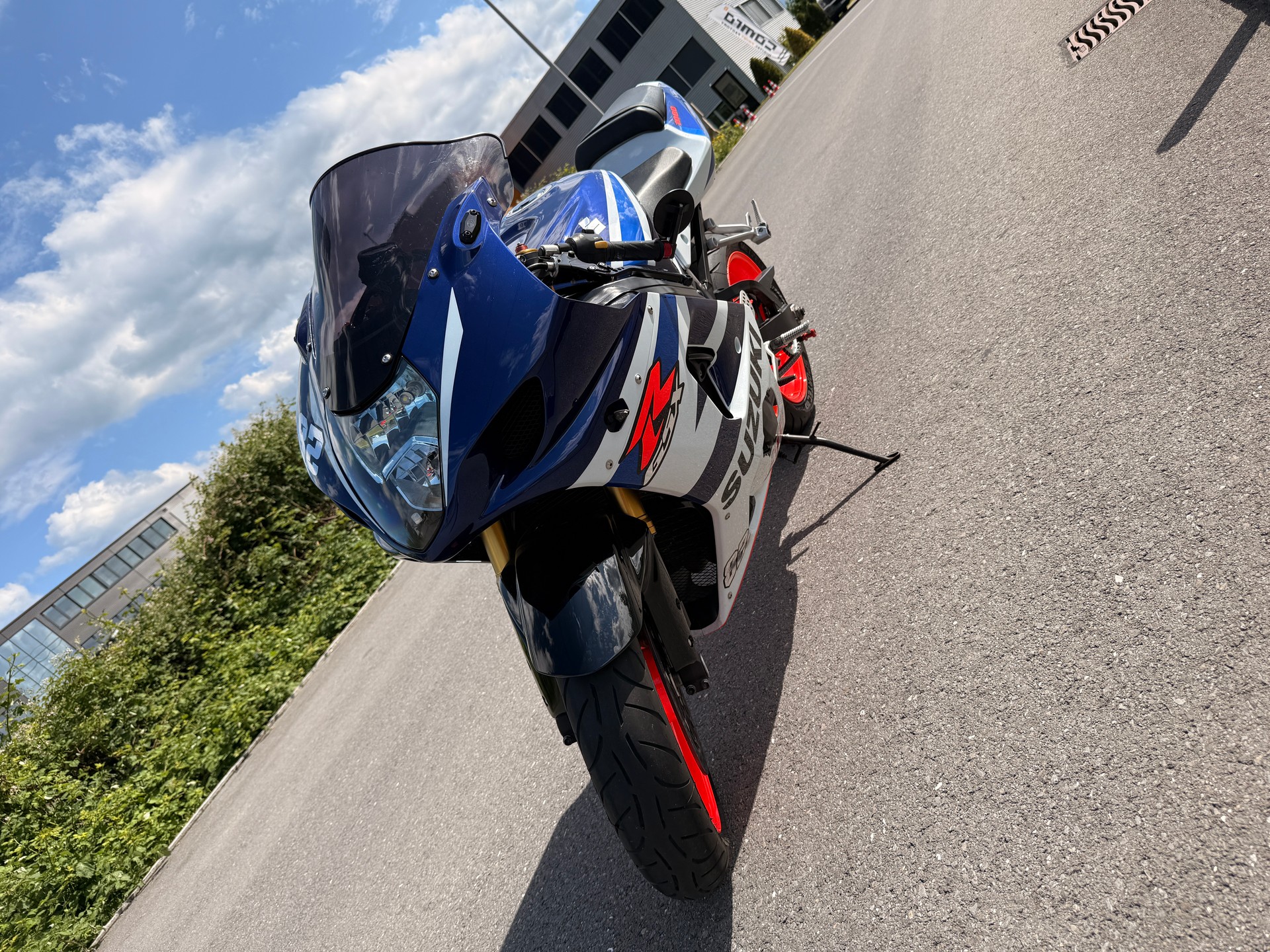 SUZUKI GSX-R 1000 Z I.E. Special Edition-image-10