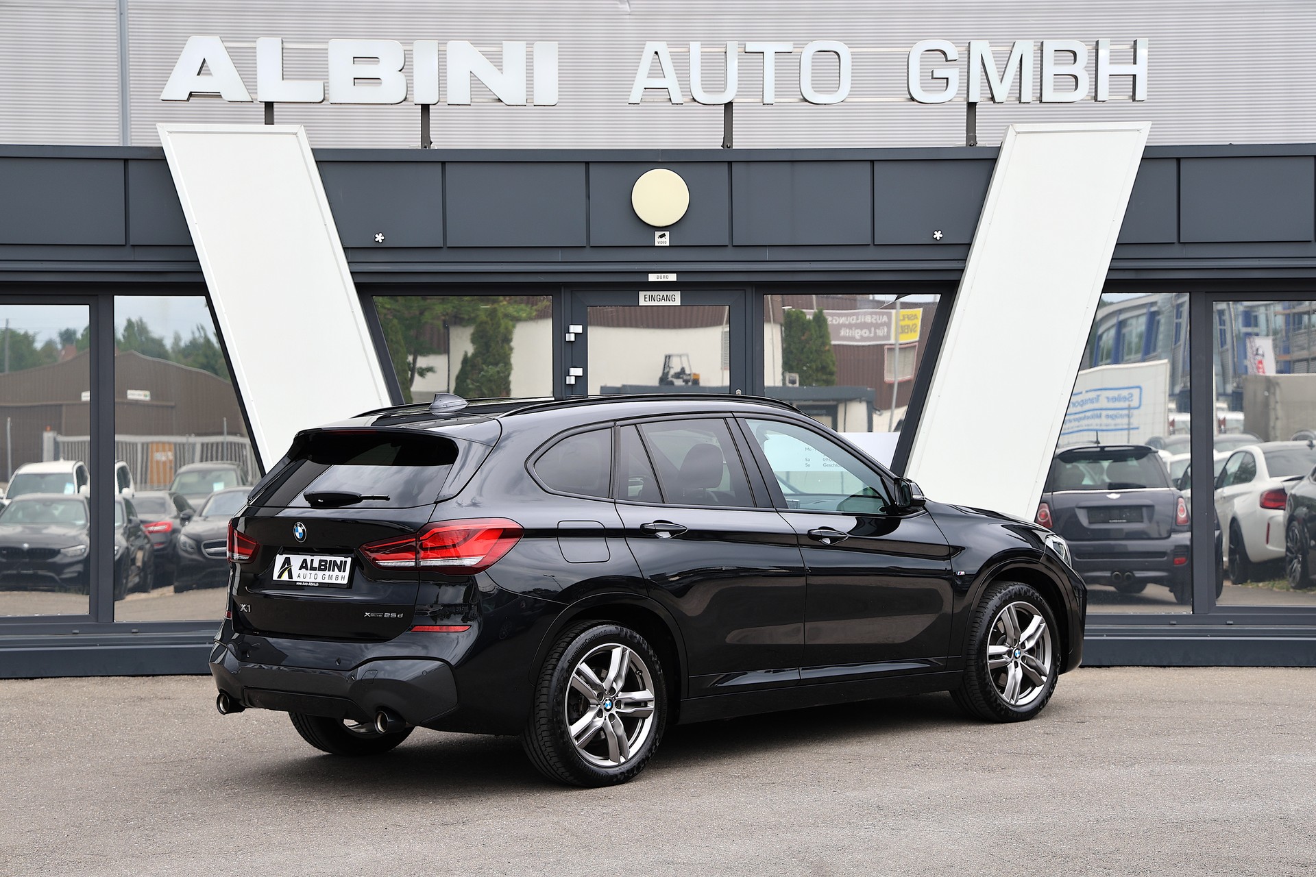 BMW X1 xDrive 25d M Sport Steptronic-image-3