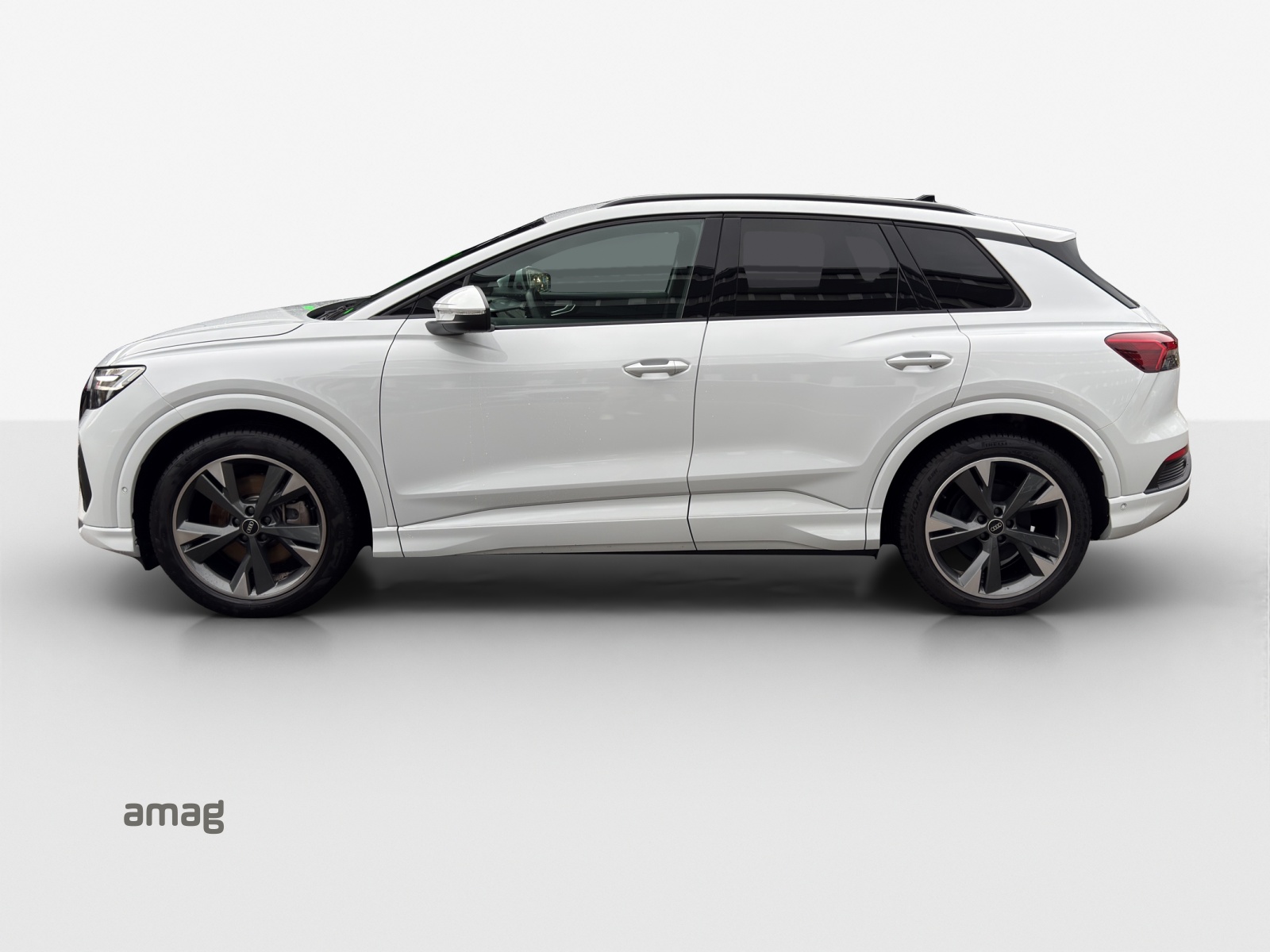AUDI Q4 e-tron 50 quattro-image-1