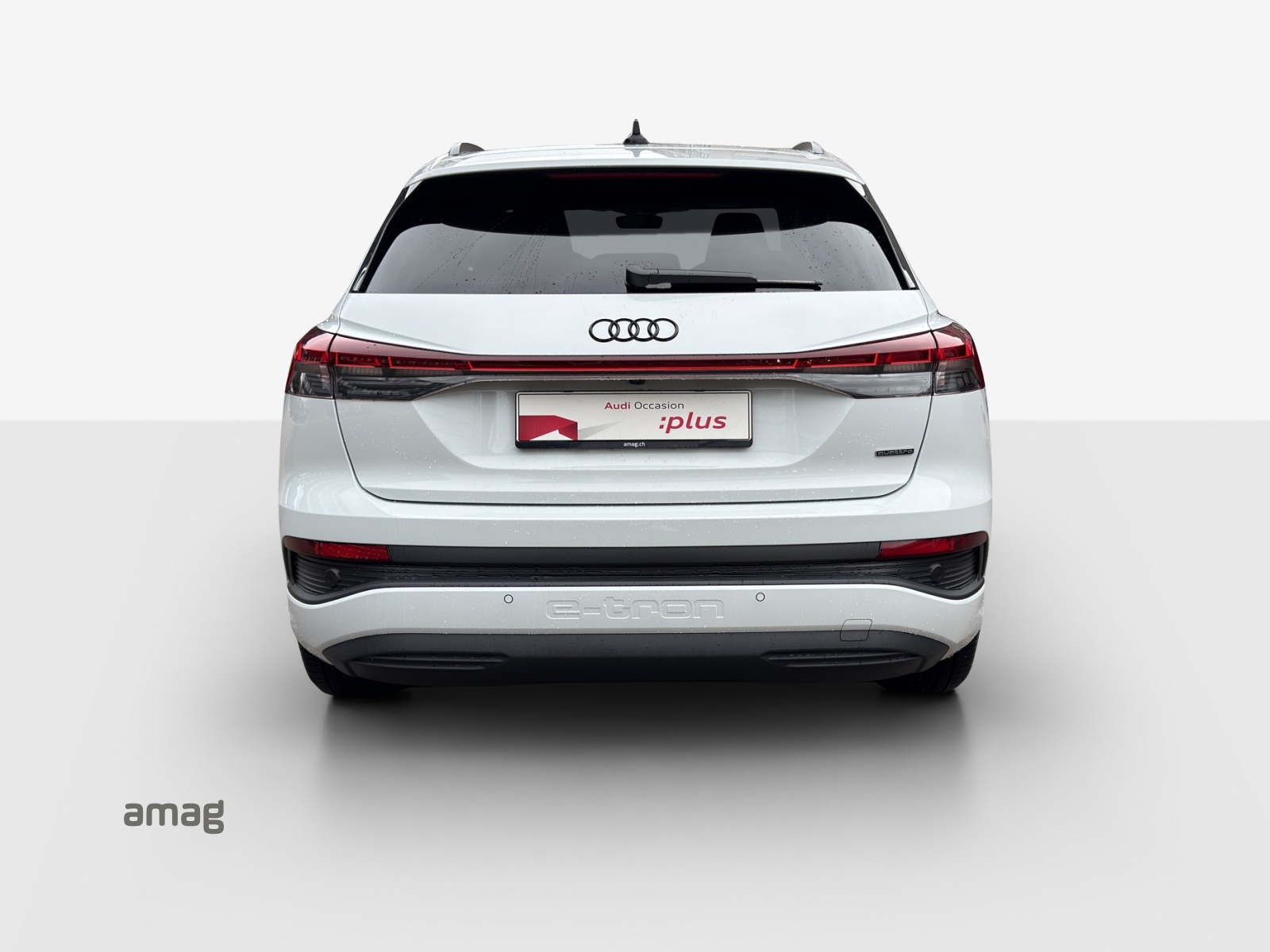 AUDI Q4 e-tron 50 quattro-image-3