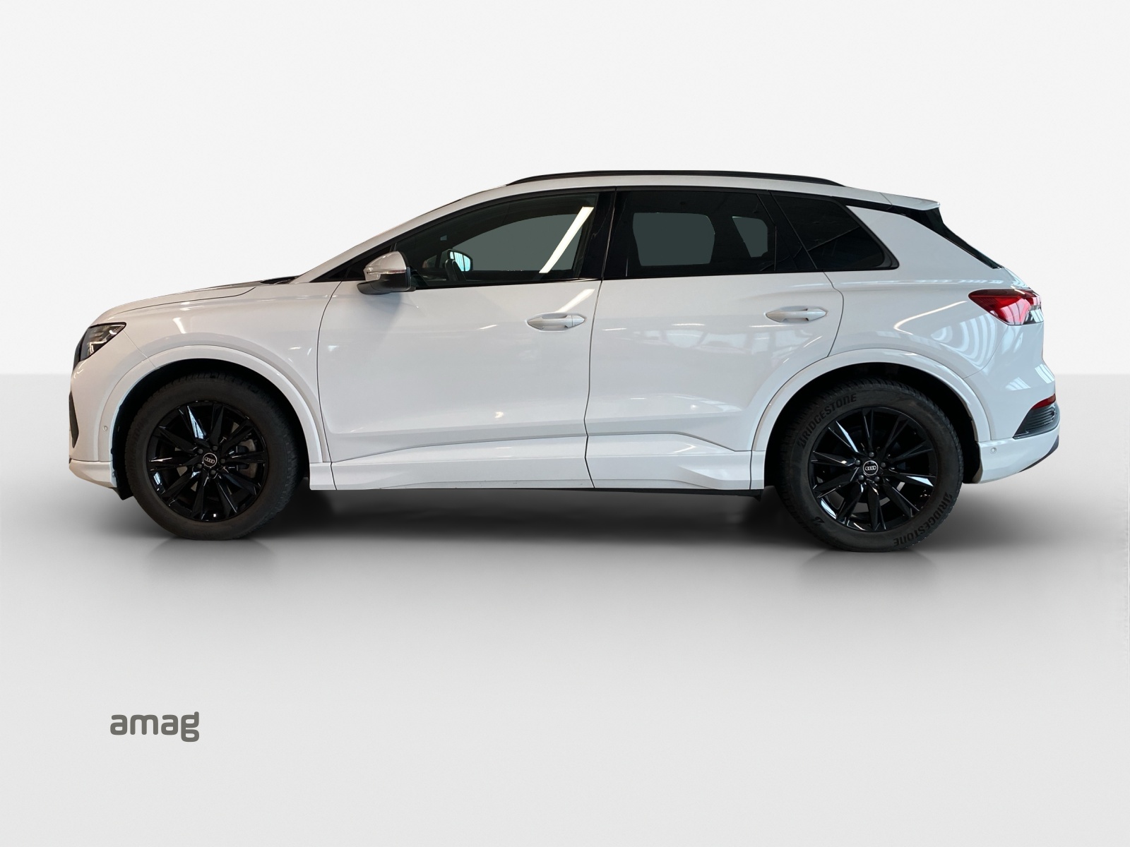 AUDI Q4 e-tron 50 quattro-image-1