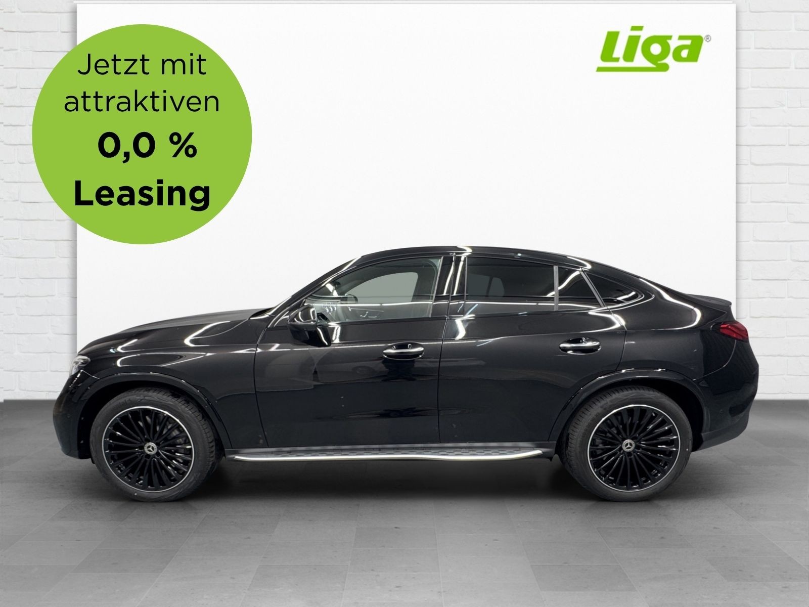 MERCEDES-BENZ GLC 300 AMG Line 4Matic Coupé-image-0
