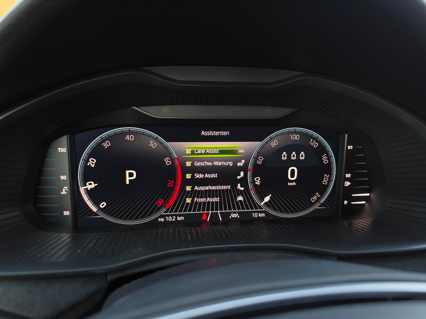SKODA Scala 1.0 TSI Dynamic DSG-image-14