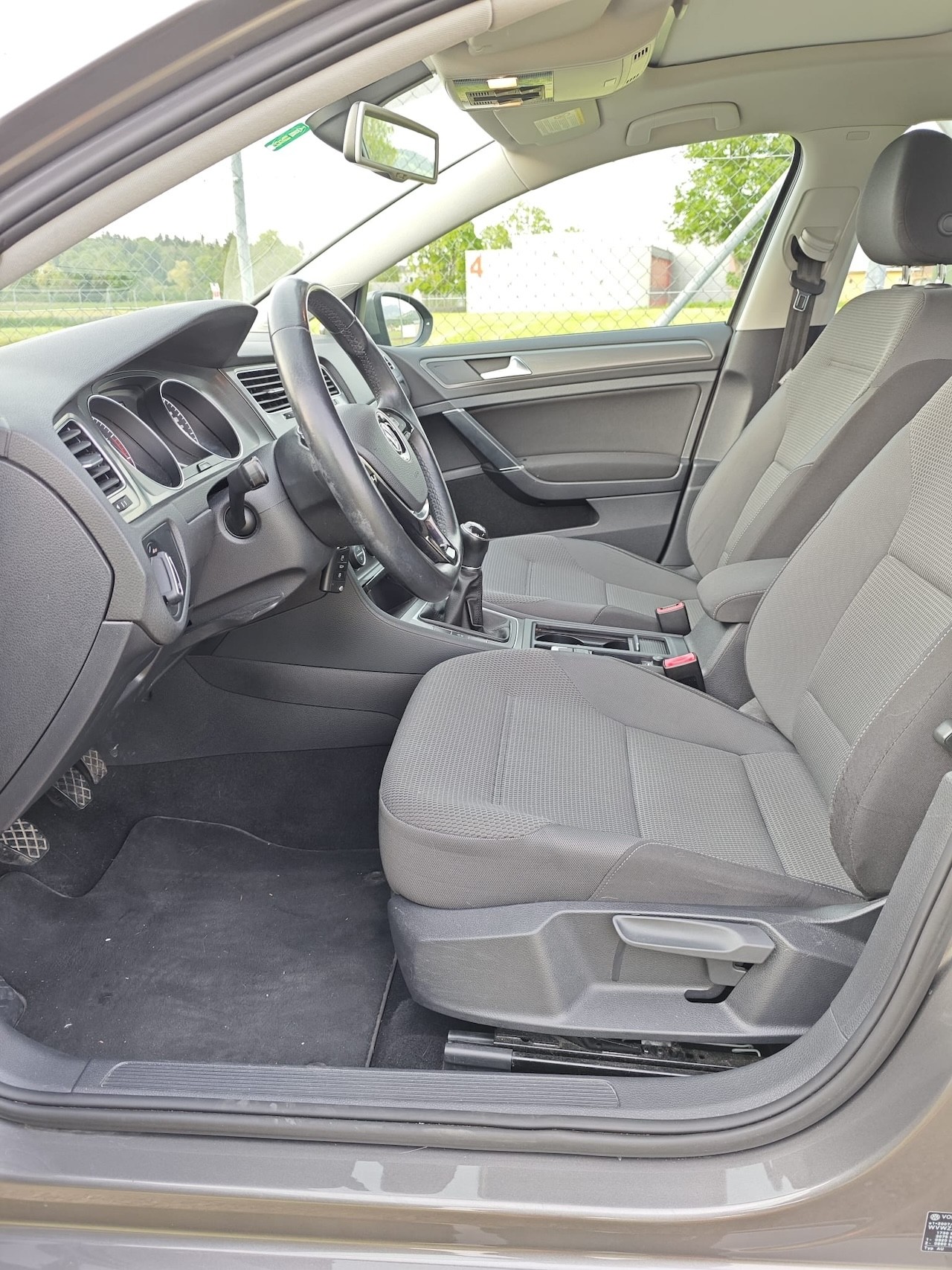VW Golf 1.2 TSI Comfortline-image-17