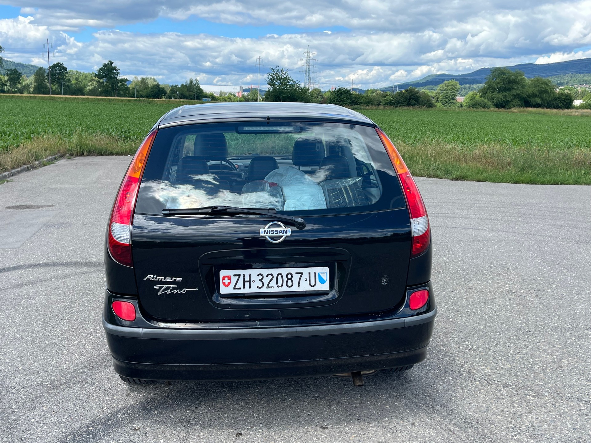 NISSAN Almera Tino 2.0 16V Luxury-image-7