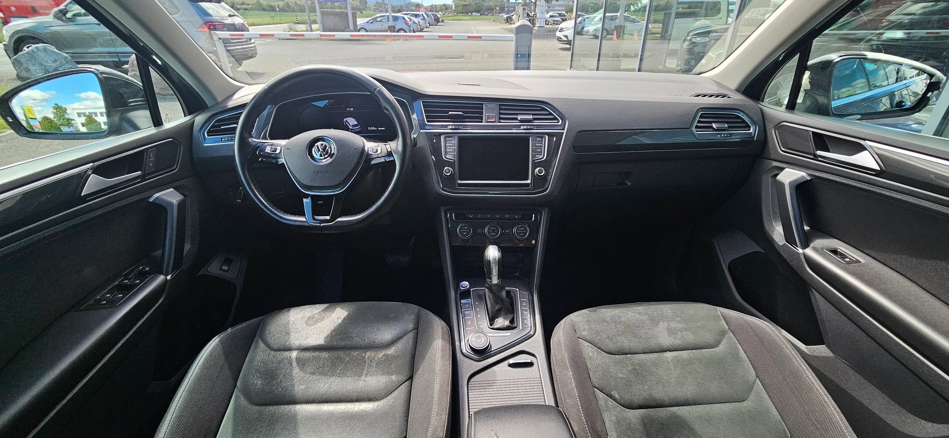 VW Tiguan 2.0 TDI SCR Highline 4Motion DSG-image-7
