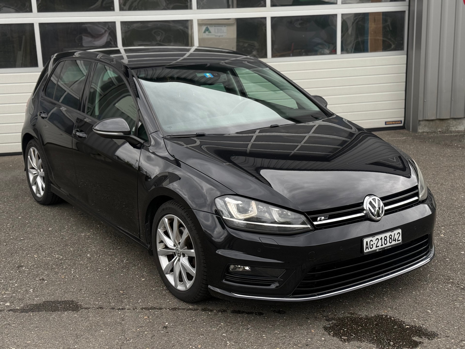 VW Golf 1.6 TDI R-Line Design DSG-image-0