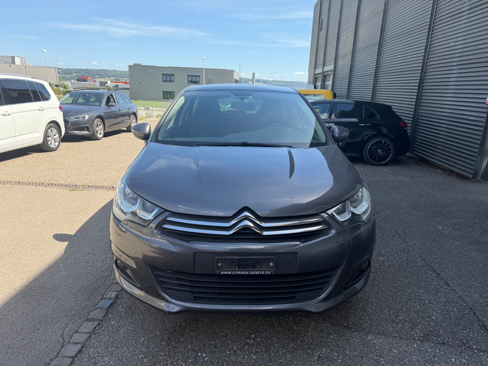 CITROEN C4 1.2 Pure Tech Feel ** Klimaanlage ** 06x Airbag ** B6b ** Letzte MFK 11.12.2024-image-1